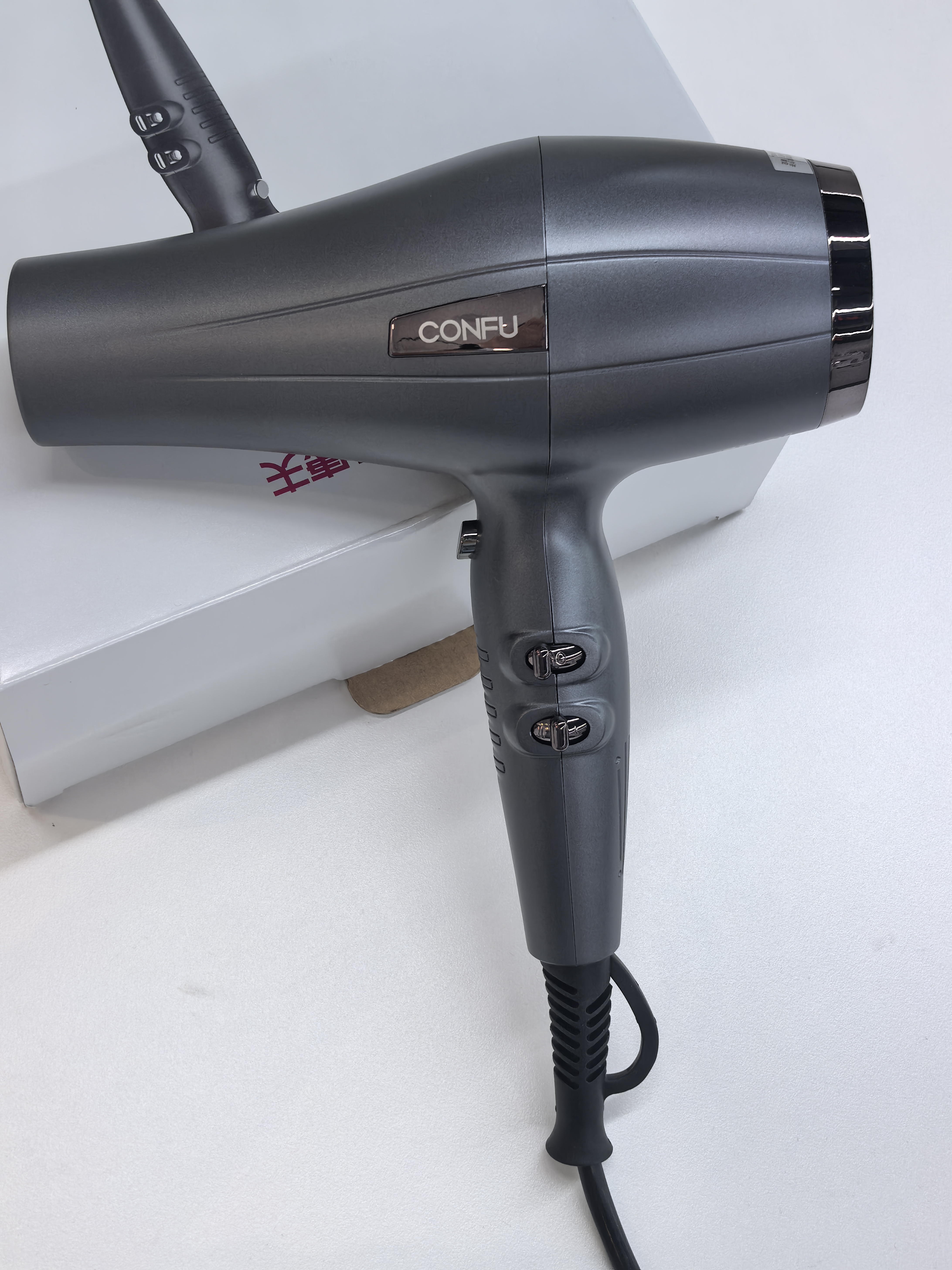 康夫（CONFU）发廊专用吹风机2300W大功率速干理发店专业造型师吹风筒家用大风力26亿等离子护发电吹风KF-8964 实拍图