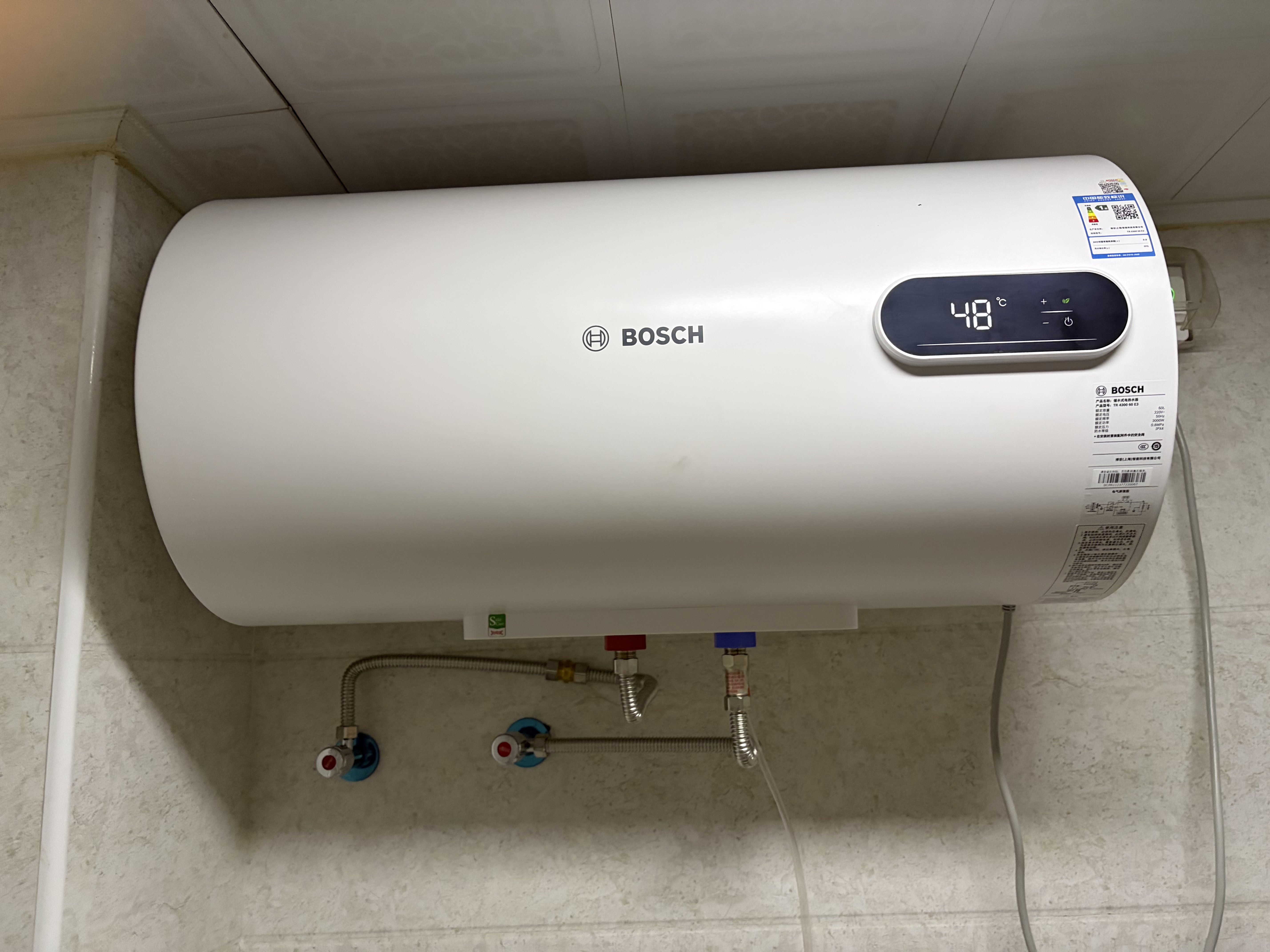 博世（BOSCH）热水器3000w家用一级能效高效速热大水量储水式节能电热水器TR 4300 E3 60L 实拍图