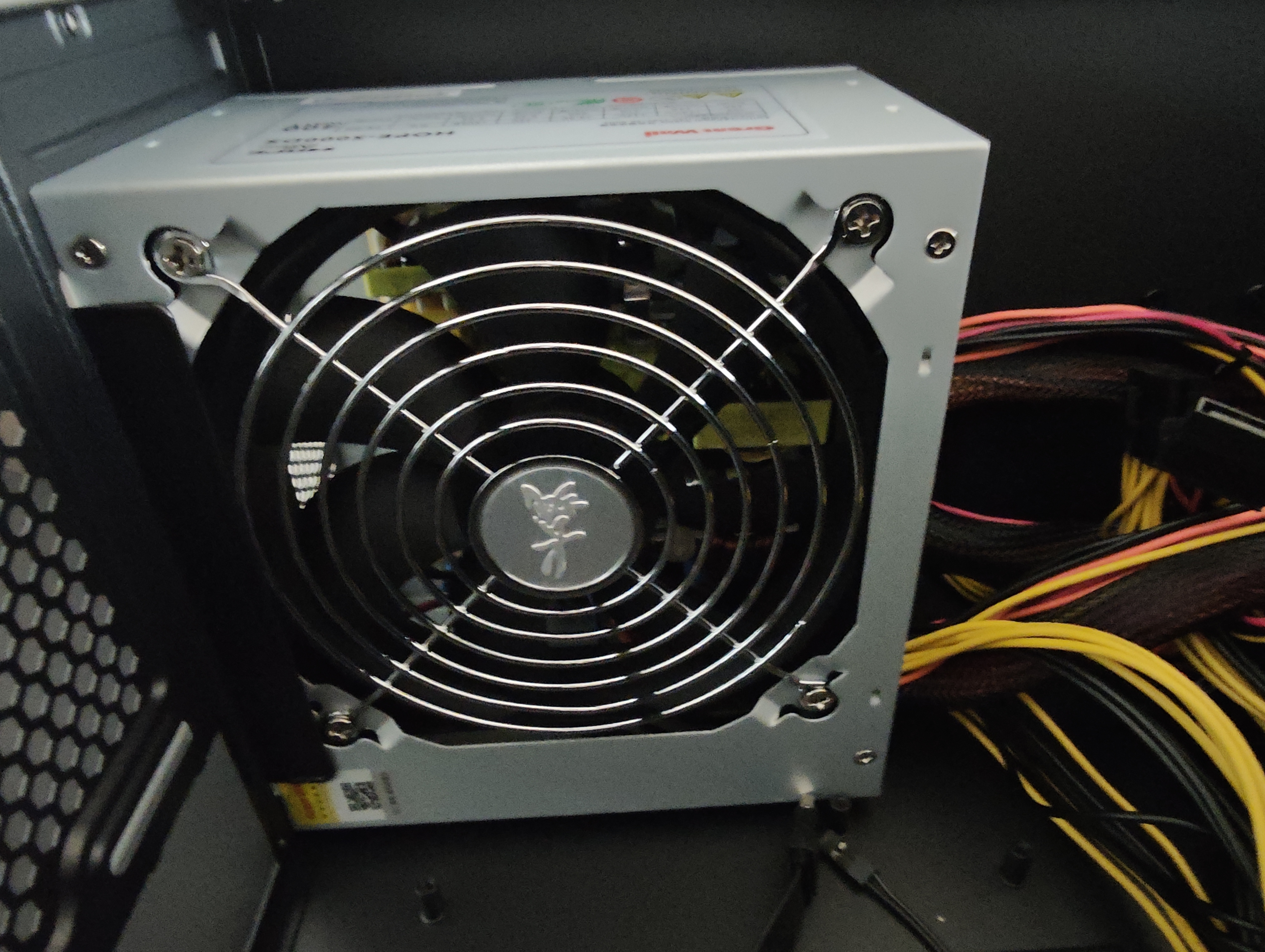 长城（Great Wall）额定400W HOPE-5000DS电脑电源 （75cm长线材/宽电压/温控风扇） 实拍图