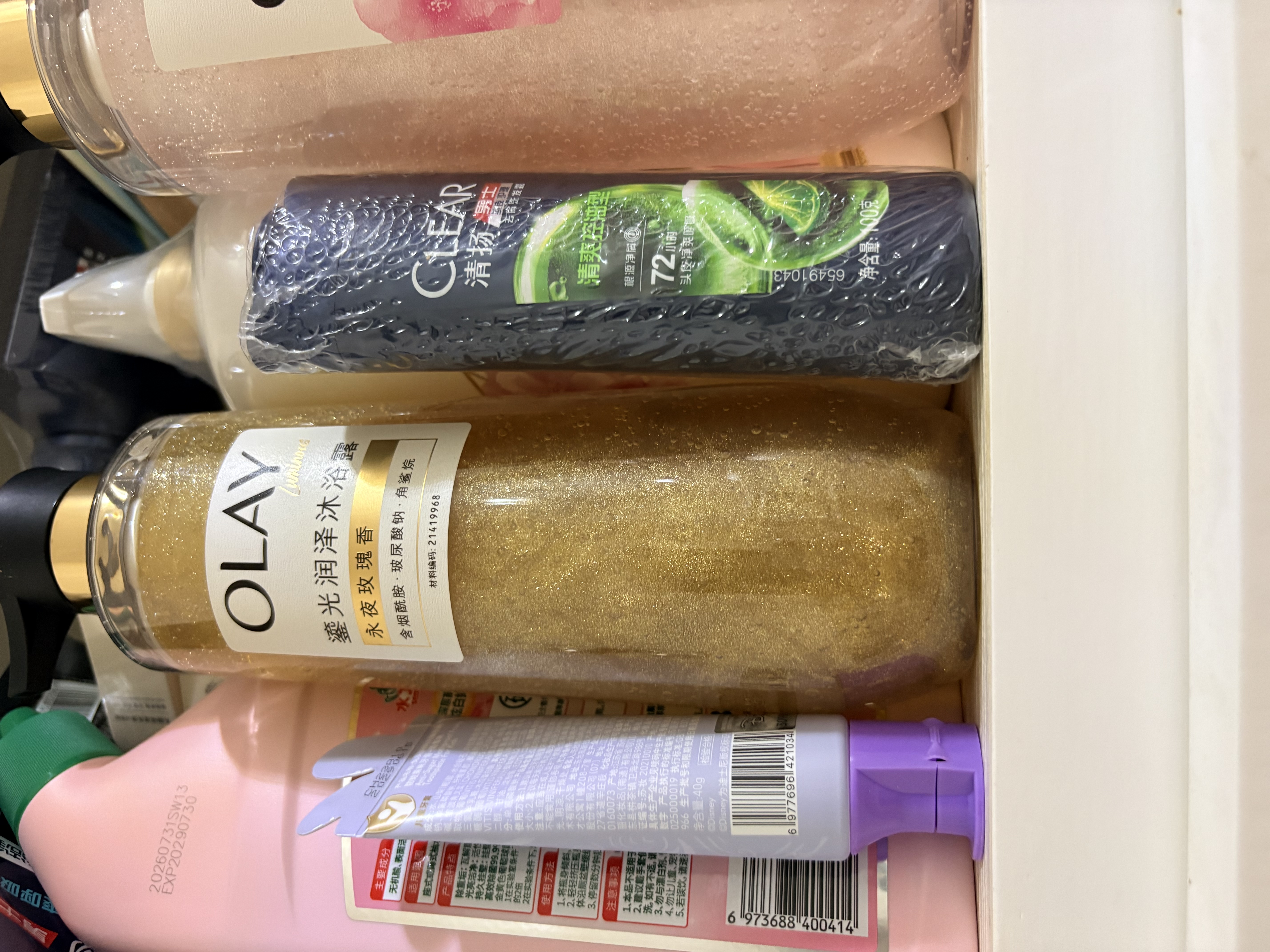 OLAY全新鎏光润泽沐浴露黄金瓶550g永夜玫瑰香添加角鲨烷持久留香男女 实拍图