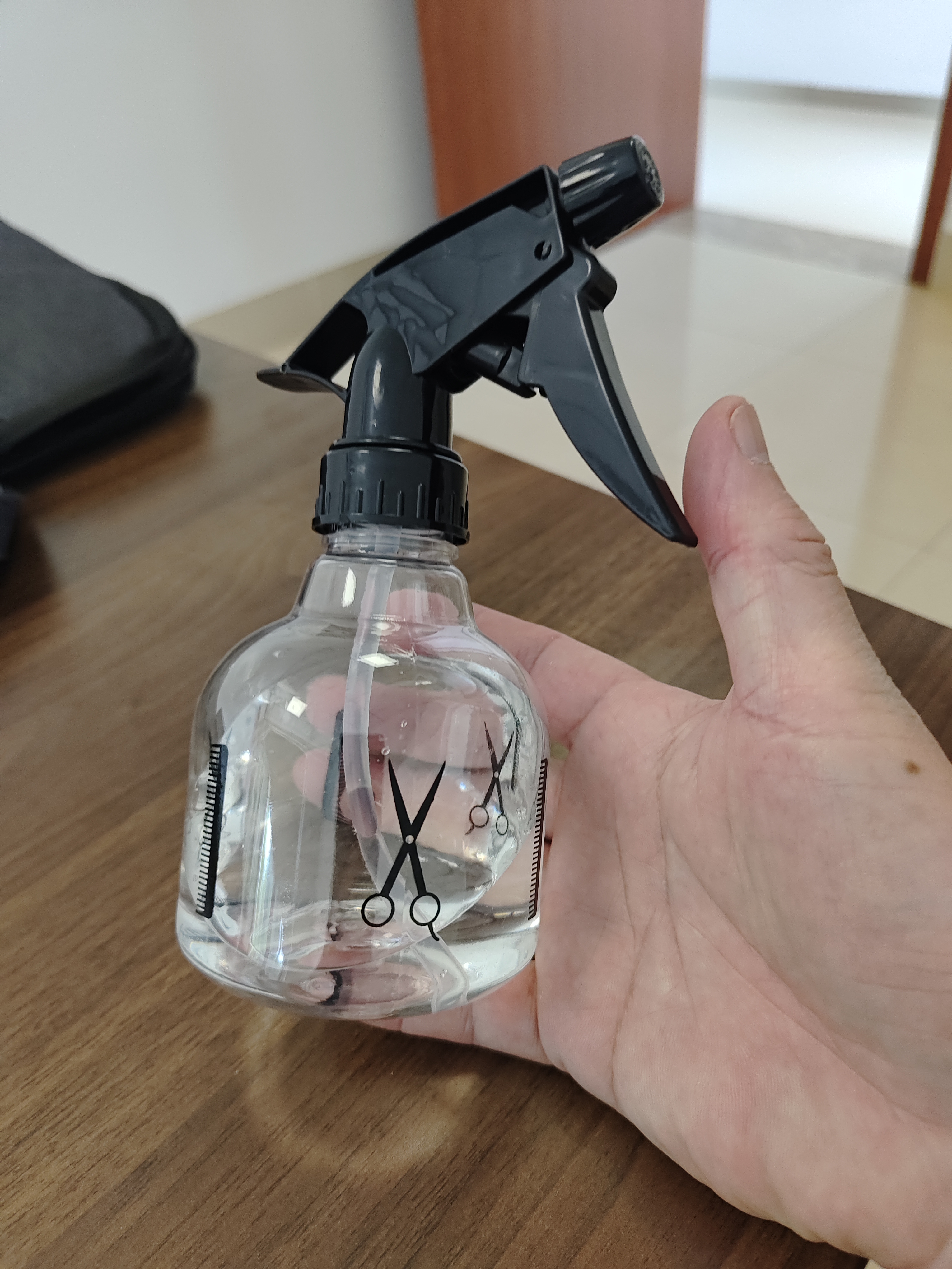 绿园匠理发店专用美发小喷水壶浇花家用清洁消毒喷洒高气压雾化250ml 实拍图