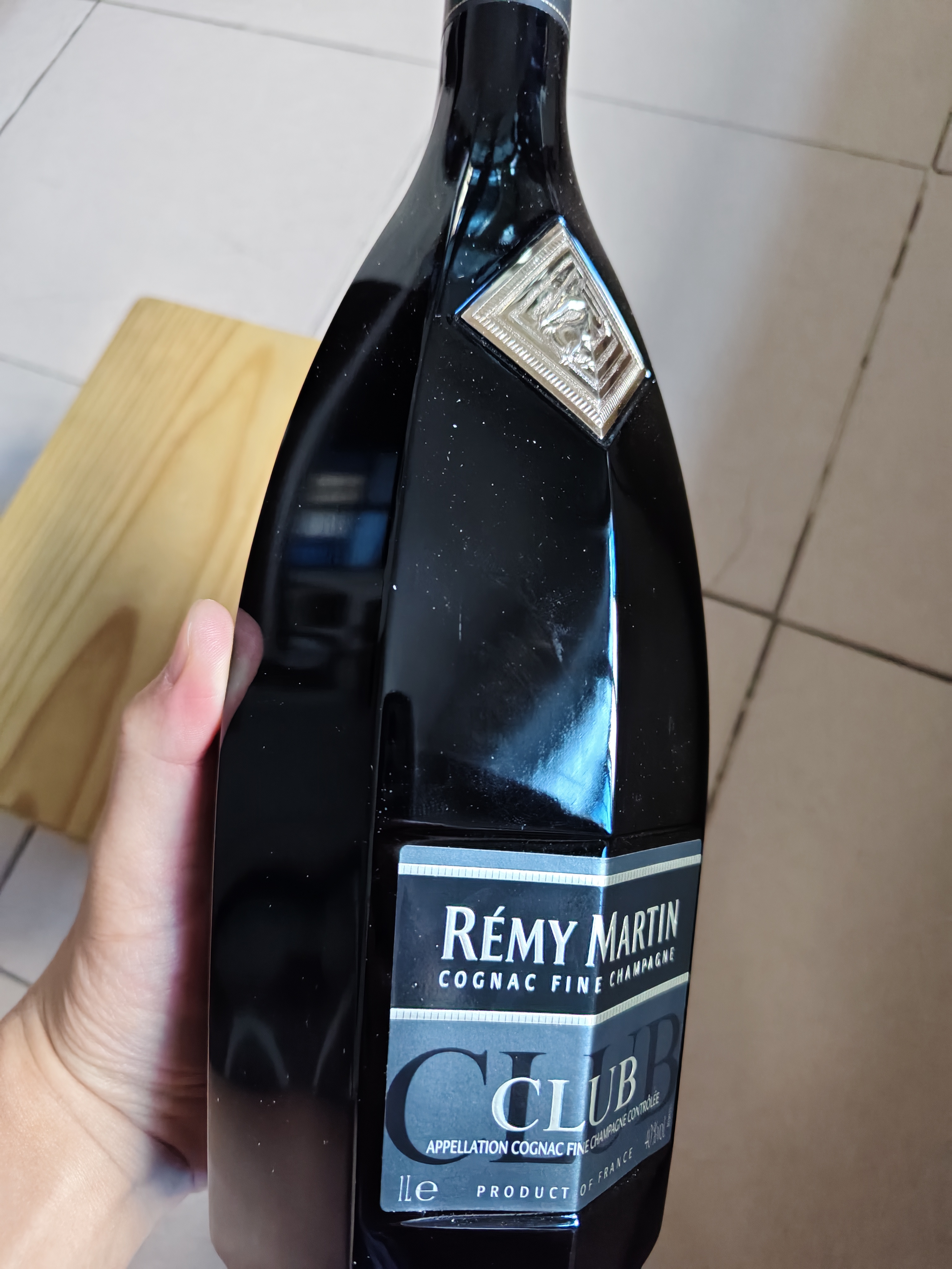 人头马（Remy Martin）CLUB 40周年”邑路满星光“耀黑礼盒 1L 1瓶 实拍图