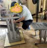 小学生学校同款书桌可升降家用学习桌儿童写字课桌椅套装 【旗舰款】70*50大桌面+双柱双杠+舒适中空椅+木色 标准 实拍图