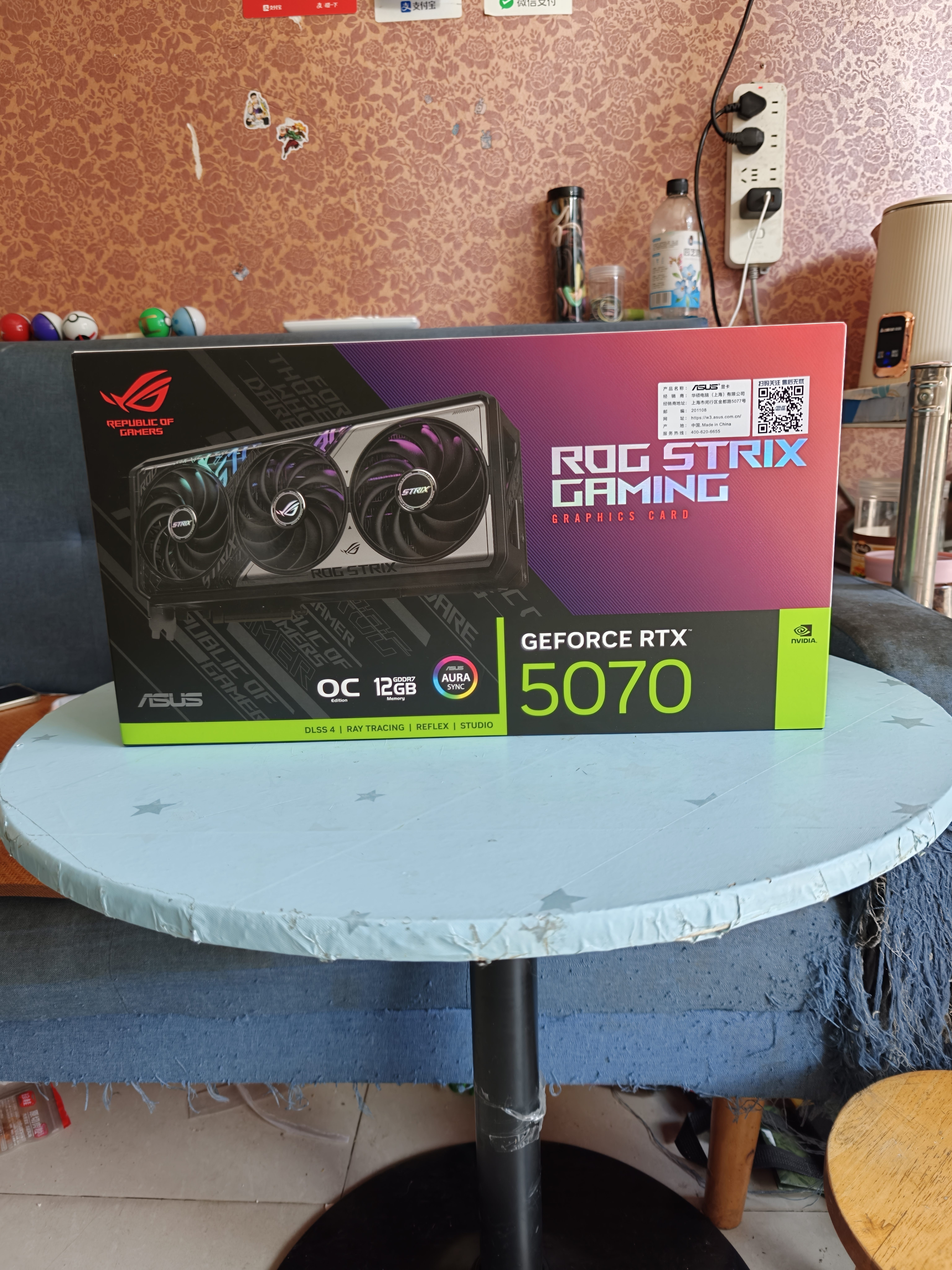 华硕（ASUS）ROG STRIX 猛禽 GeForce RTX 5070 O12G GAMING 电竞游戏显卡 实拍图