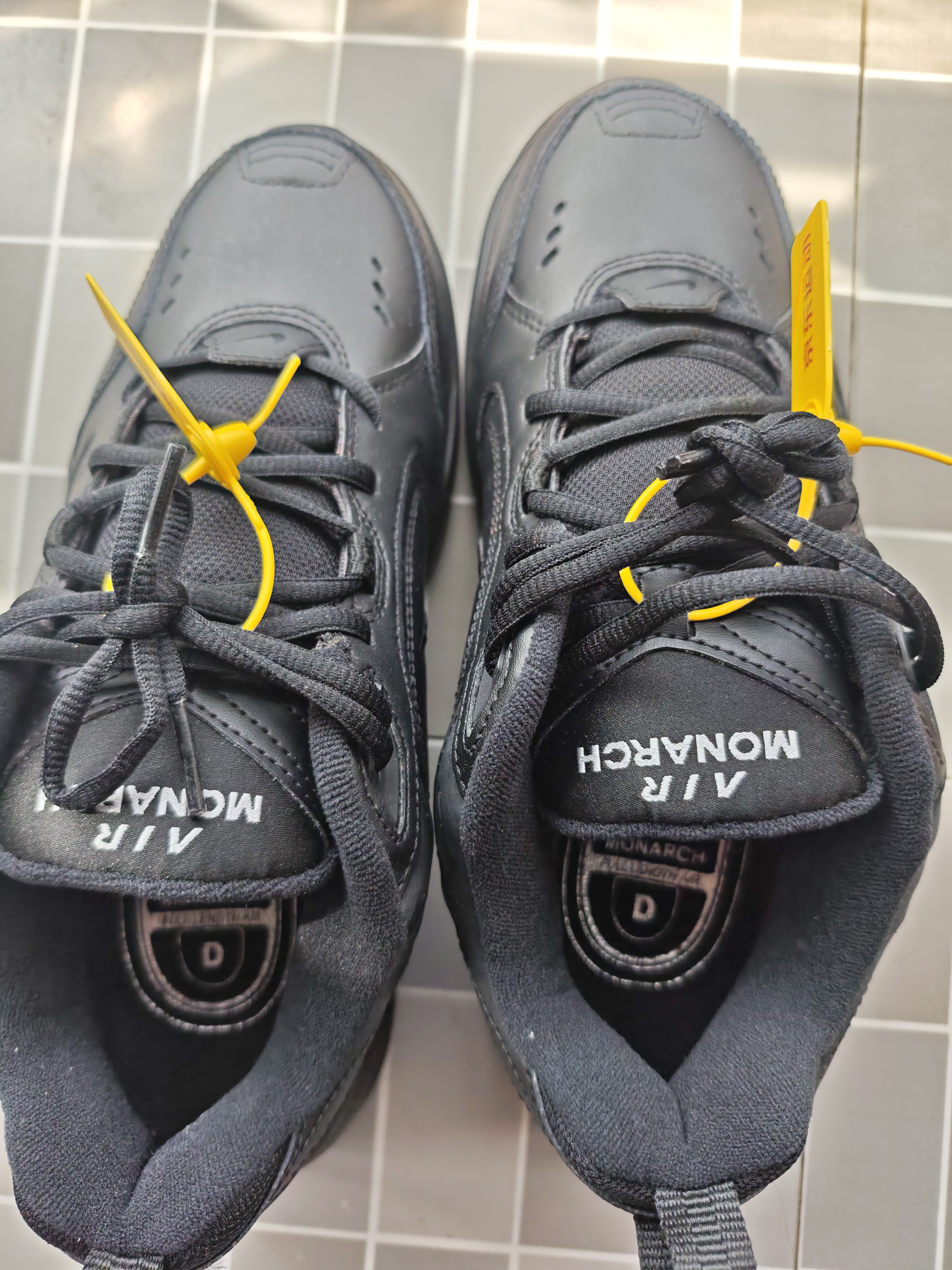 耐克NIKE男训练鞋老爹鞋AIR MONARCH IVG运动鞋415445-001黑41 实拍图
