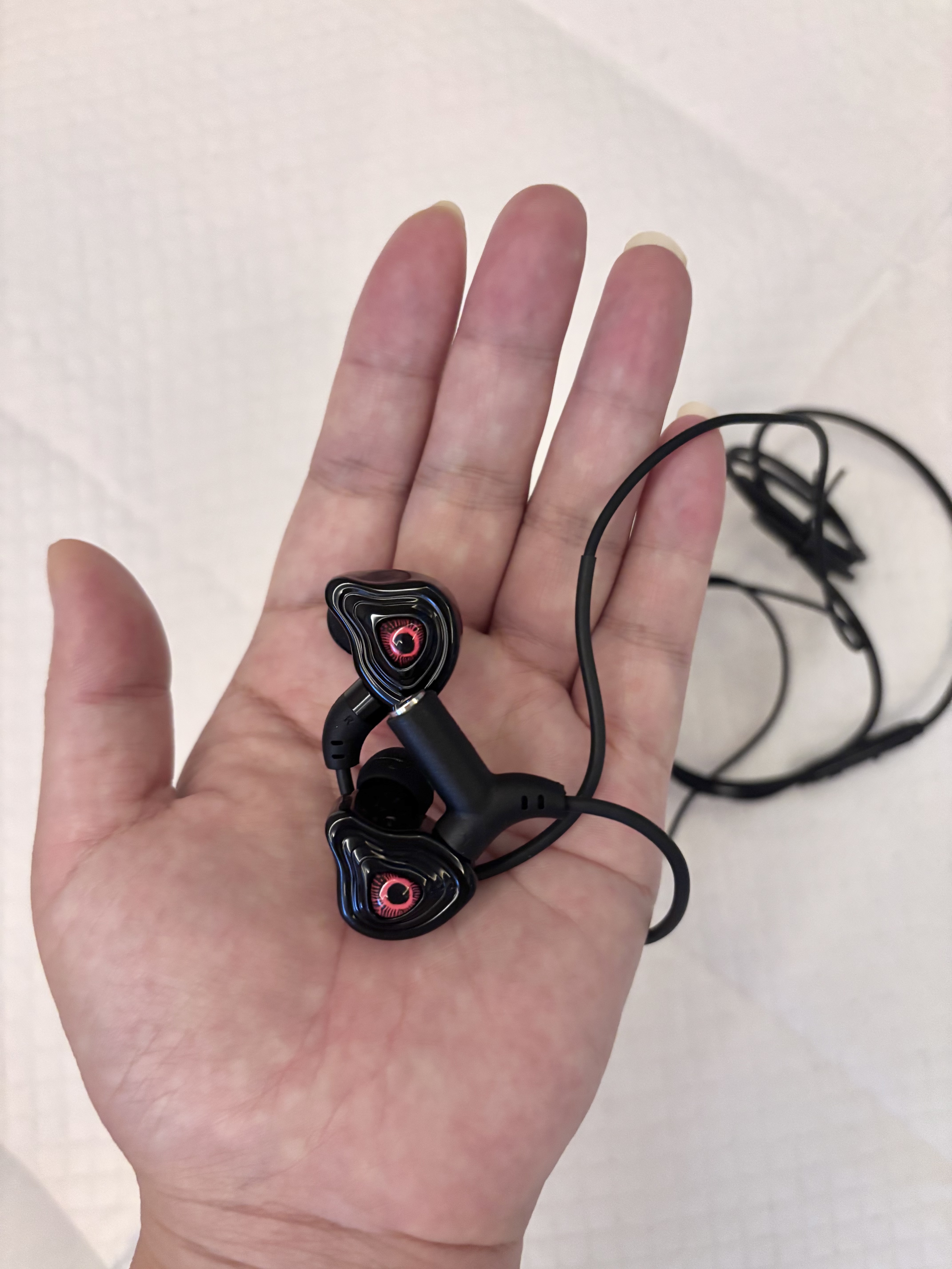 MICROKIA2026最新款HiFi有线游戏耳机入耳式高音质大动圈声场听声辨位吃鸡电脑三角洲行动fps电竞音乐耳塞 实拍图