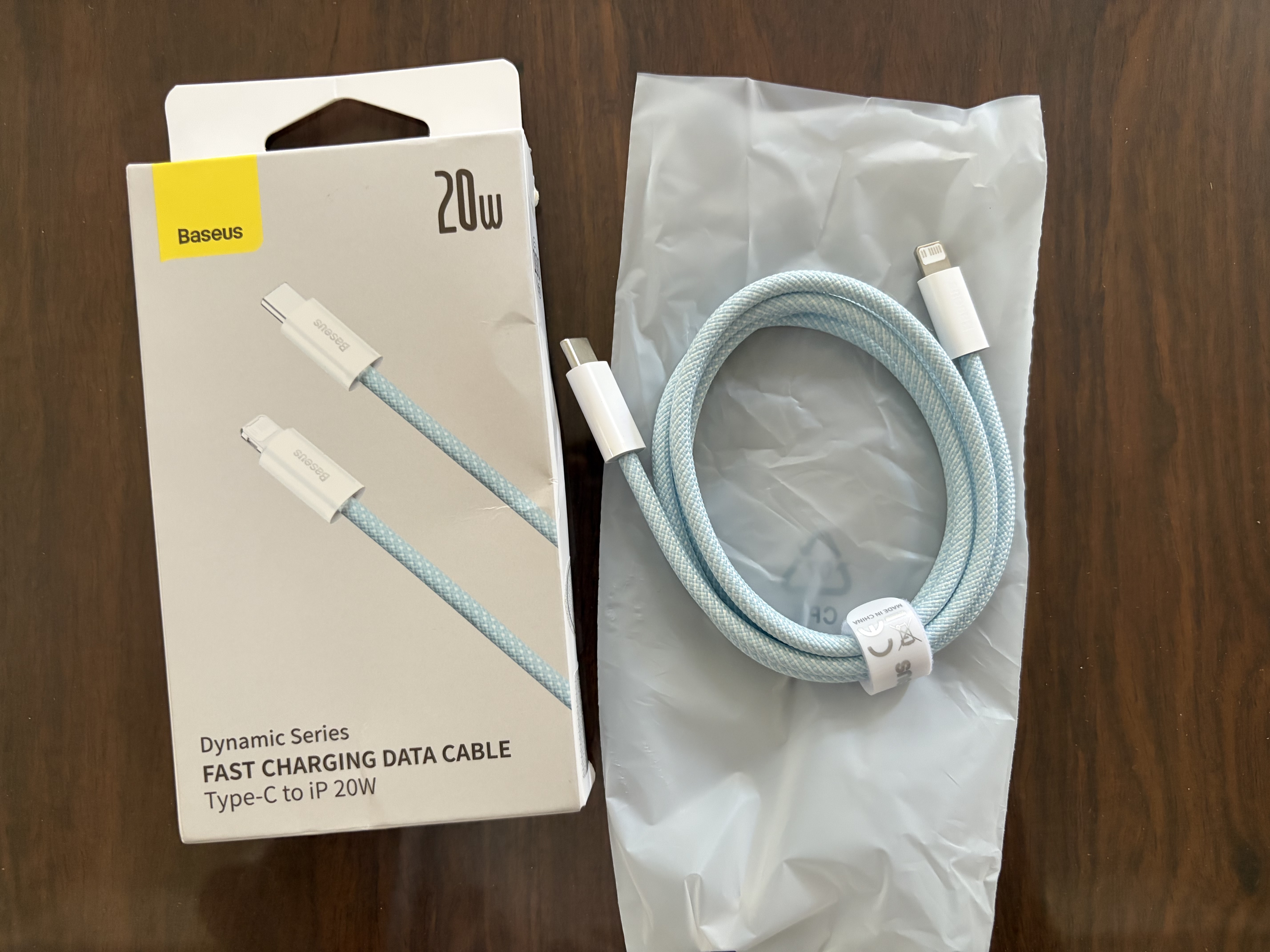 倍思苹果数据线PD30/20W快充线Type-c to lightning充电线适用iPhone14/13Pro Max/12/11手机车载1米蓝 实拍图