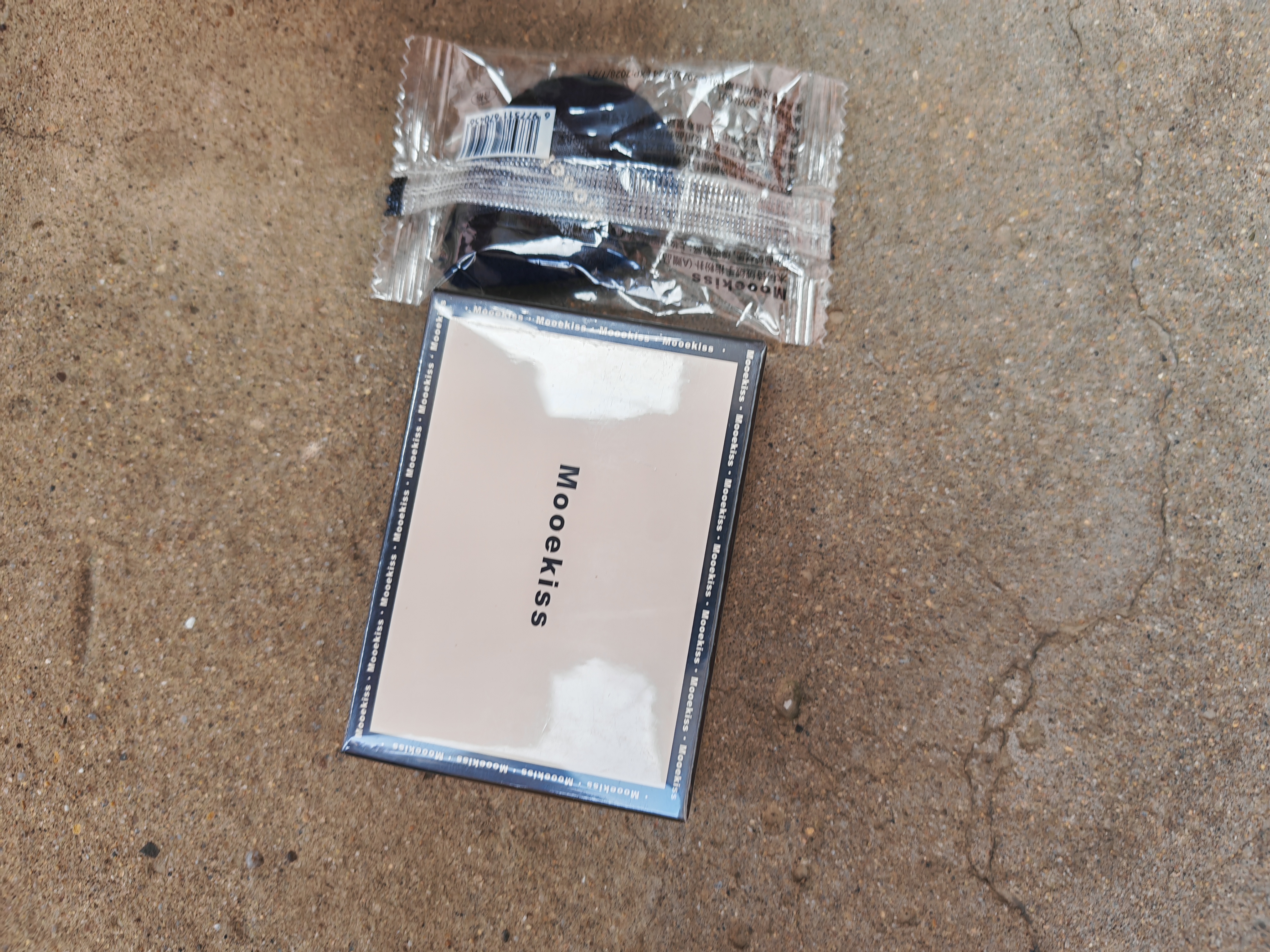 Mooekiss粉饼高光修容遮瑕一体四合一盘阴影哑光生日礼物送女友9g02 实拍图