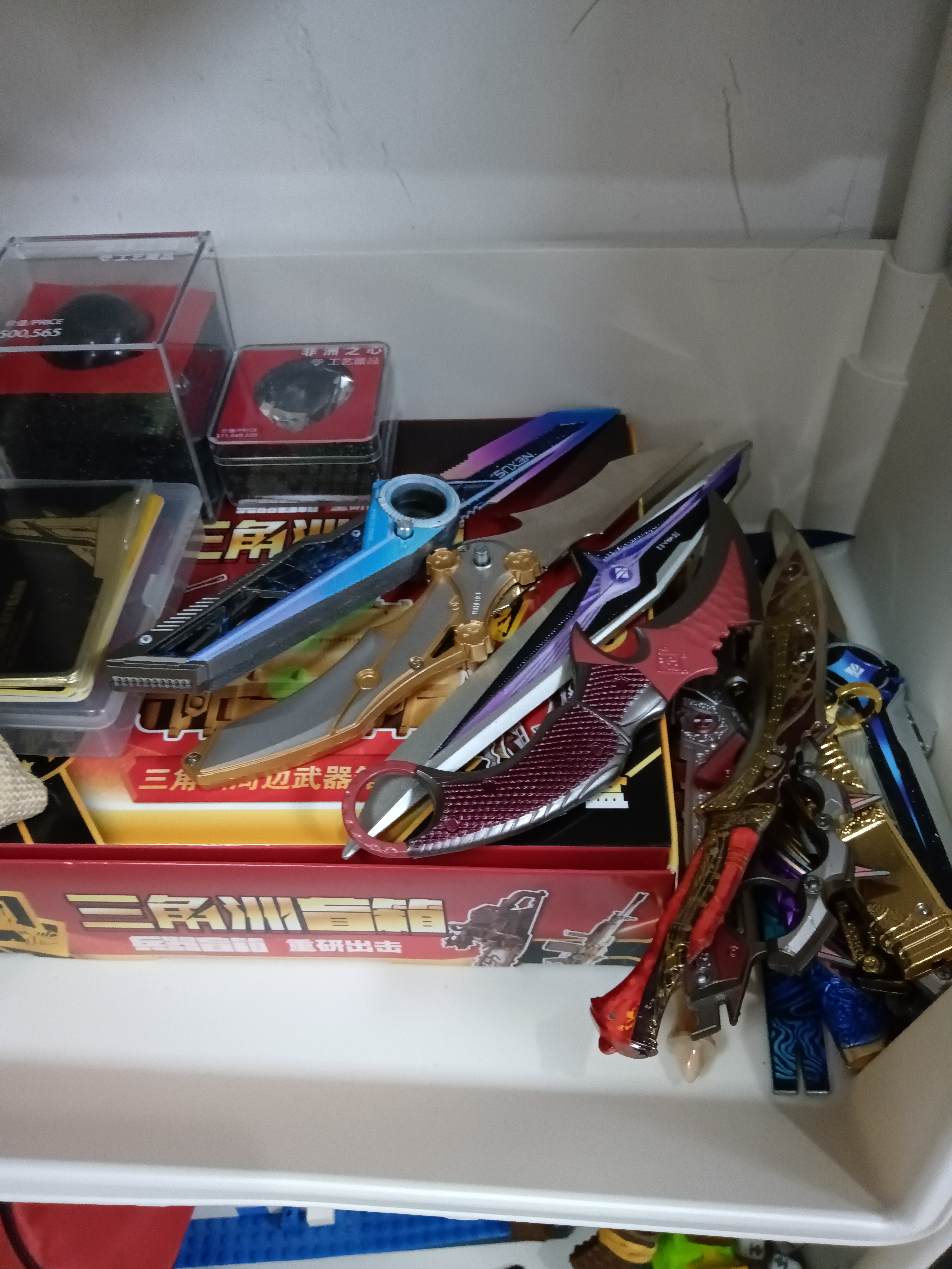 泰利奇三角洲行动周边刀皮黑海战术斧武器北极星合金弹刀玩具模型摆件 三角洲刀皮15款-重塑可折叠【精工高端】 三角洲刀皮【合金材质】 实拍图