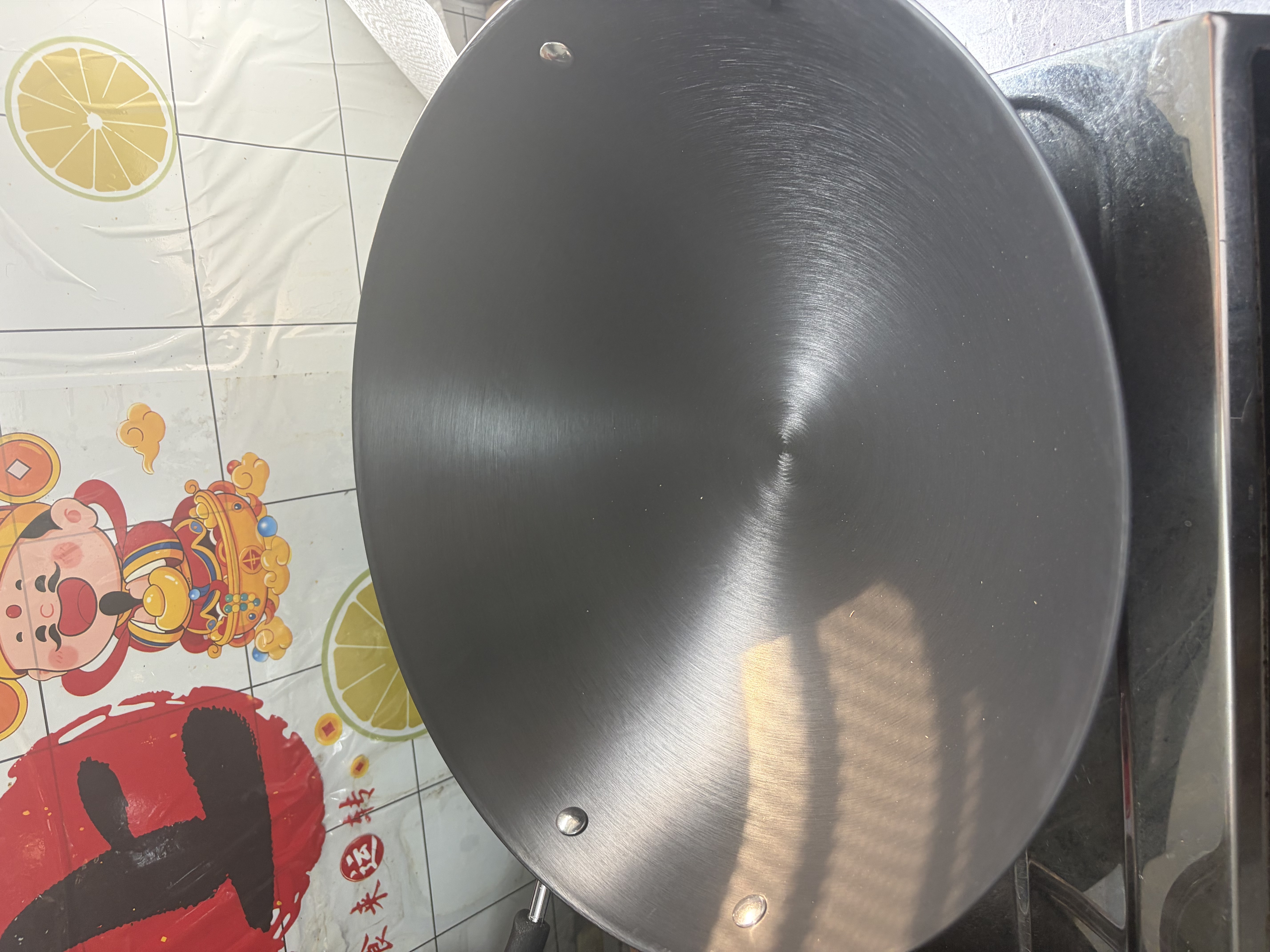 鑫一帆炒锅陆川双耳铁锅 无涂层真不锈家用圆底炒菜锅36cm 实拍图