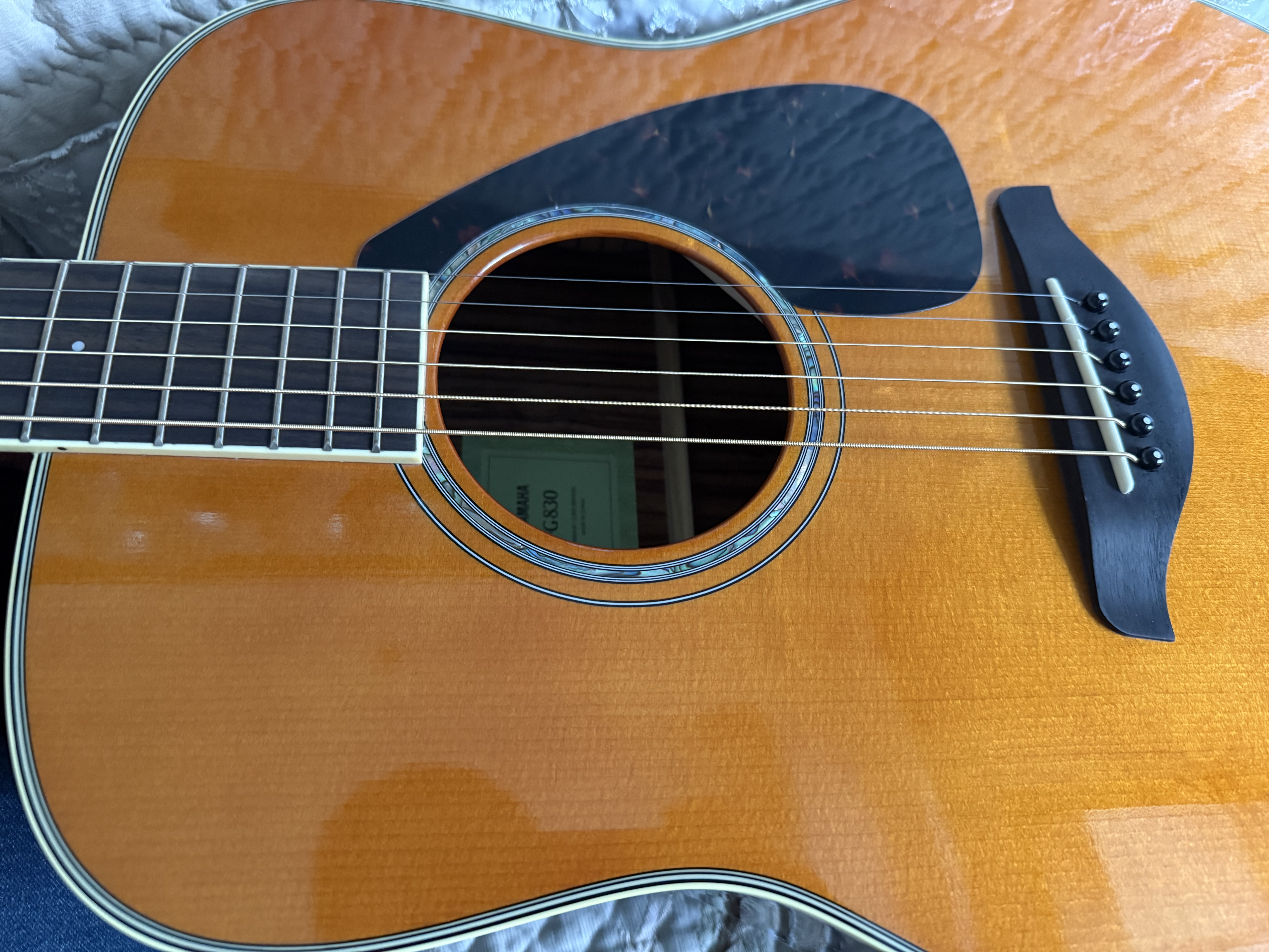 雅马哈（YAMAHA）FG830VN 北美型号 实木单板 初学者民谣吉他41英寸吉它亮光复古色 实拍图