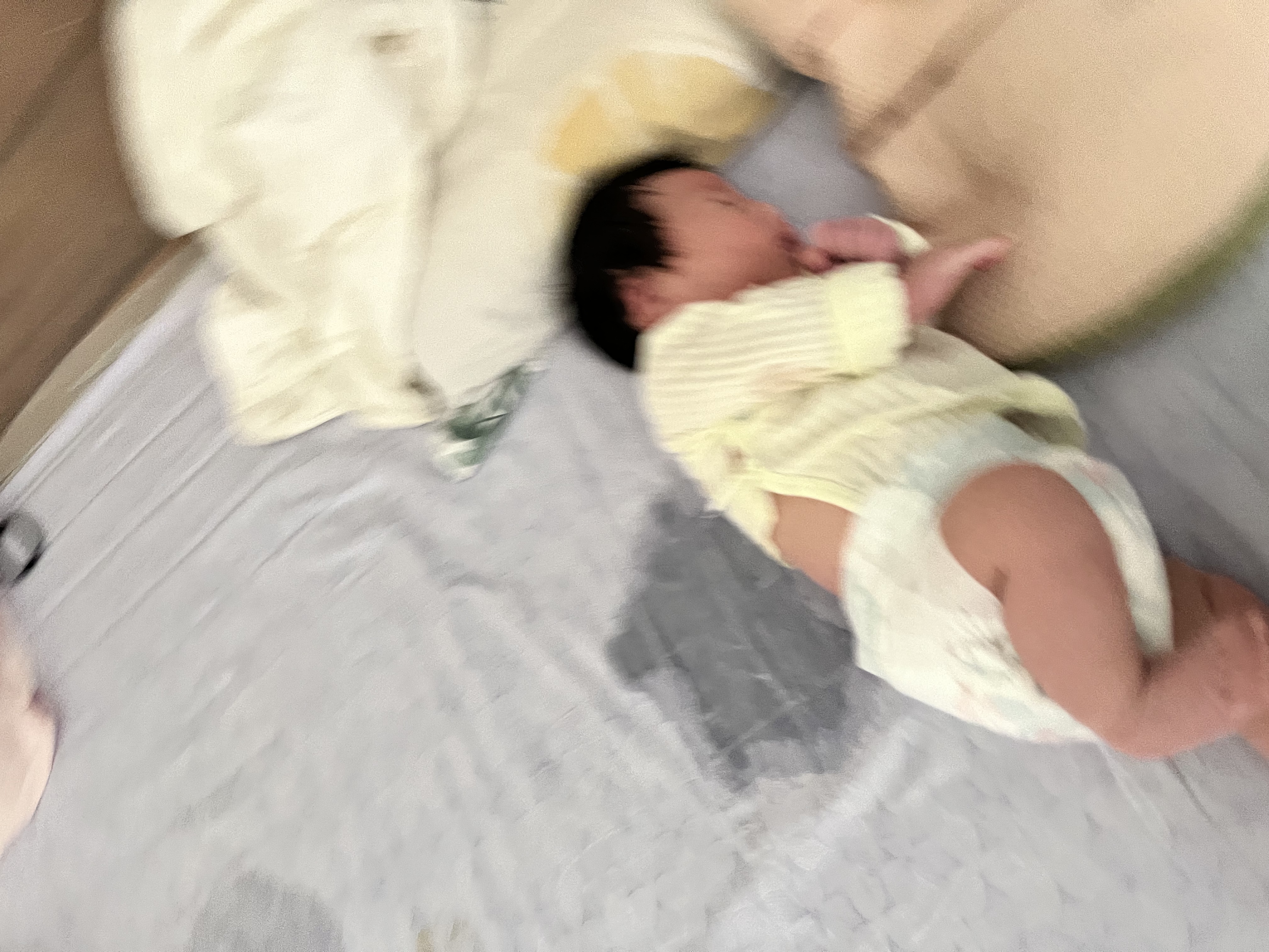 帮宝适新生儿顶配新黑金帮纸尿裤NB54添加真蚕丝夏季超薄婴儿尿不湿尿裤 实拍图