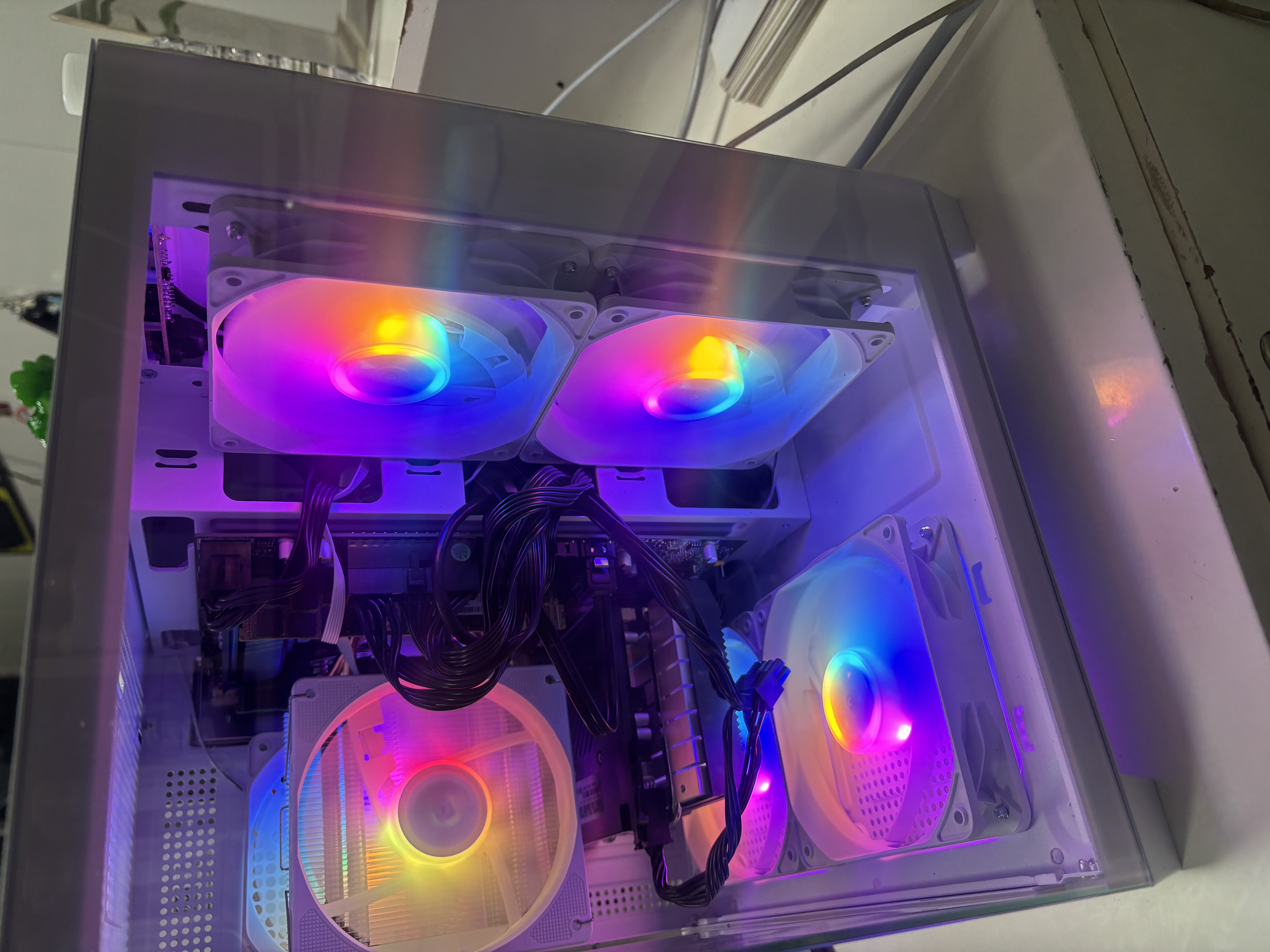 华硕（ASUS）ROG海景房5060全家桶14代酷睿i7台式电脑DIY组装机PBA独显主机直播设计游戏电竞企业大额补贴整机 【26款】酷睿i7丨4060独显丨32G+1.5T 主机+32英寸高刷护眼显 实拍图