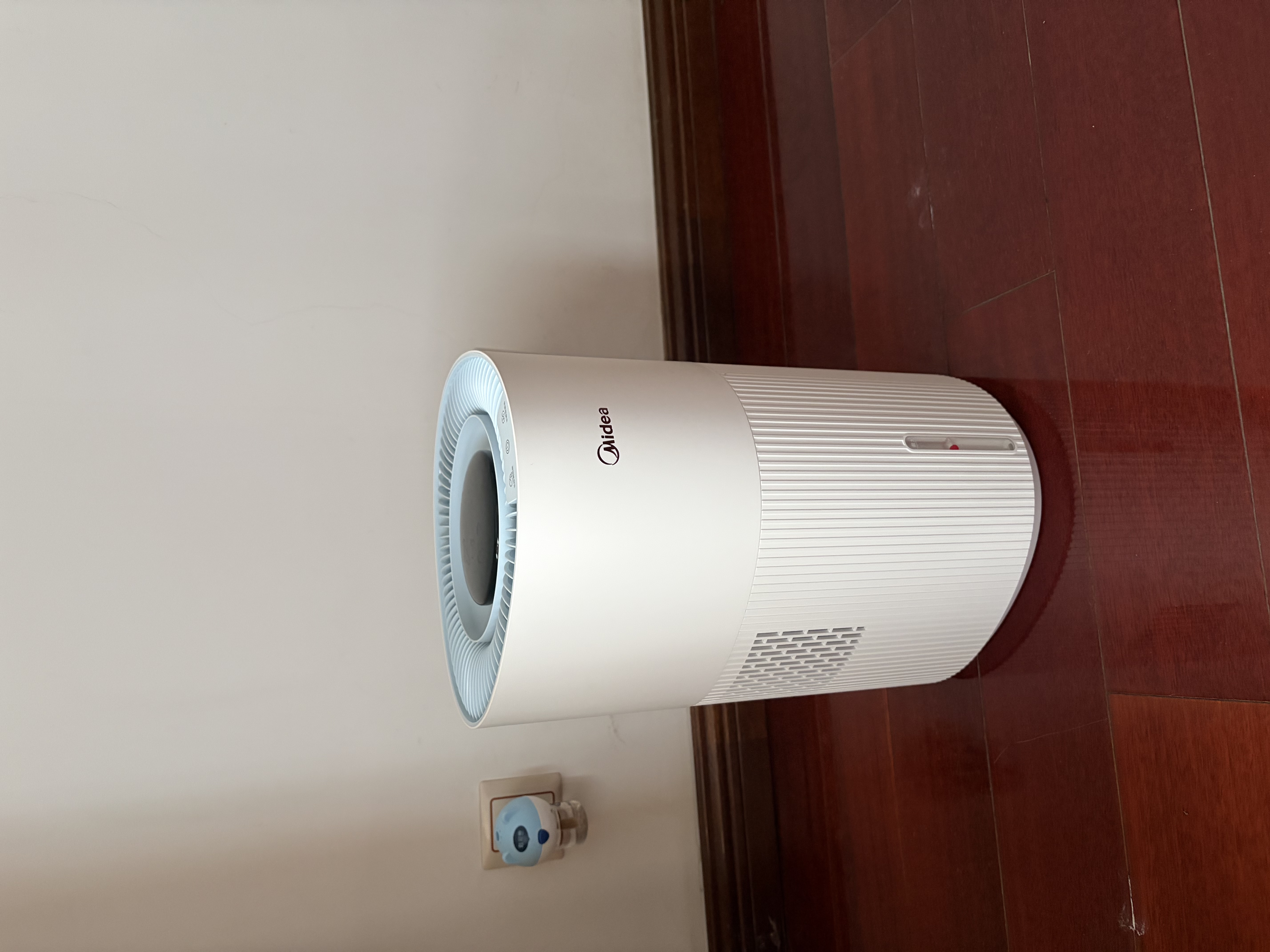 美的（Midea）【小蓝鲸700】无雾空气加湿器净化家用卧室大容量孕妇婴幼空调风扇清凉伴侣生日礼物SZ-W50 实拍图