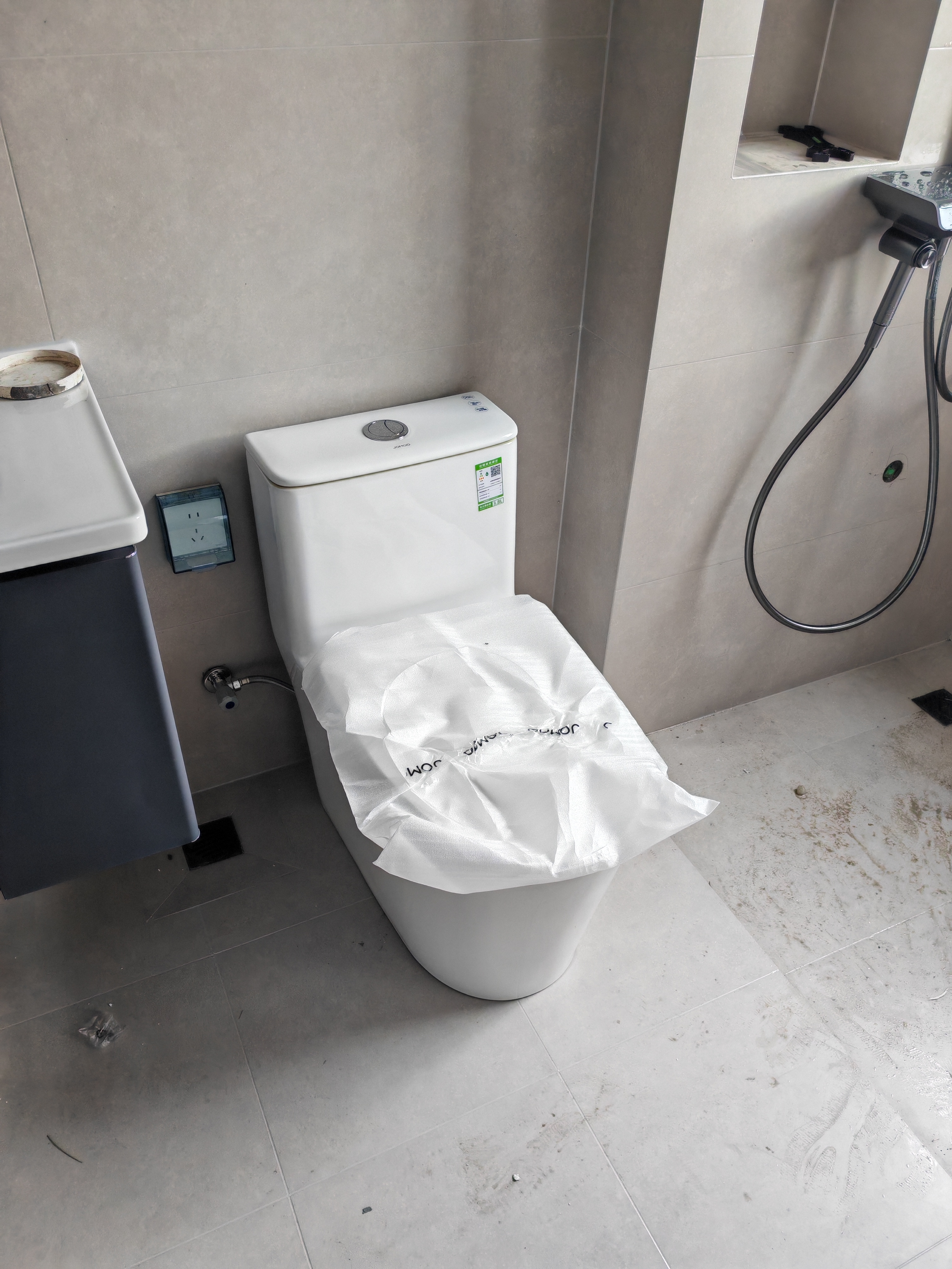 九牧（JOMOO）马桶 家用虹吸式马桶大冲力节水坐便器 防臭瞬冲 易洁抗菌马桶 升级50大管径-双旋无棱11396-305坑 实拍图
