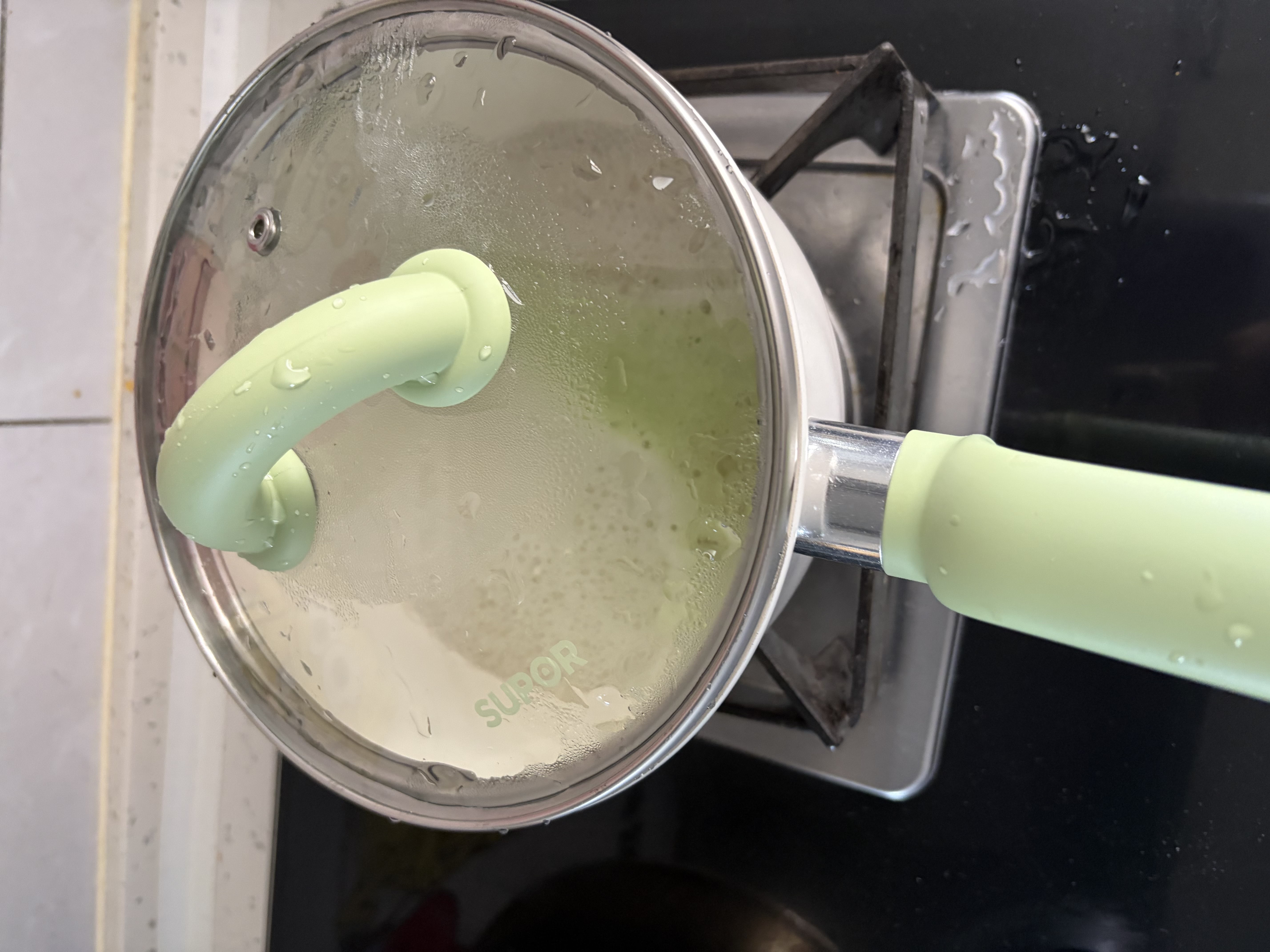 苏泊尔（SUPOR）奶锅不粘锅平底辅食锅煮面汤锅热奶泡面钛陶瓷锅磁炉燃气通用18cm 实拍图