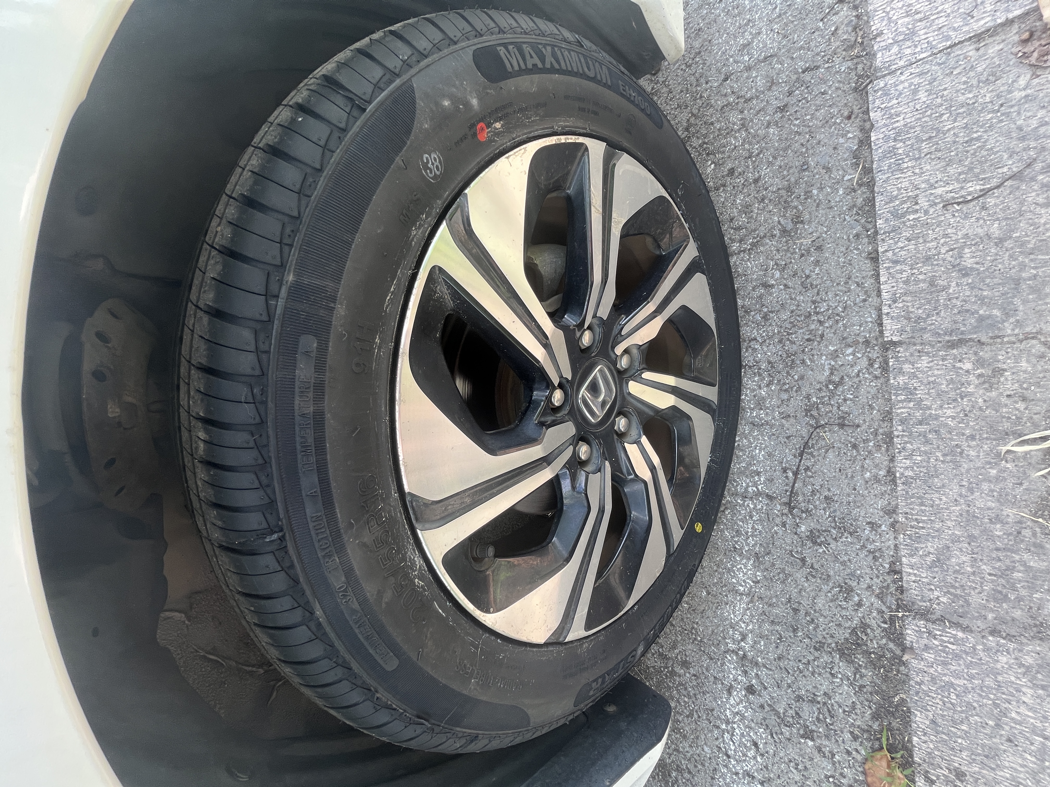 双星汽车轮胎 205/55R16 91H MAXIMUM-eh  适配速腾/宝来/朗逸 实拍图