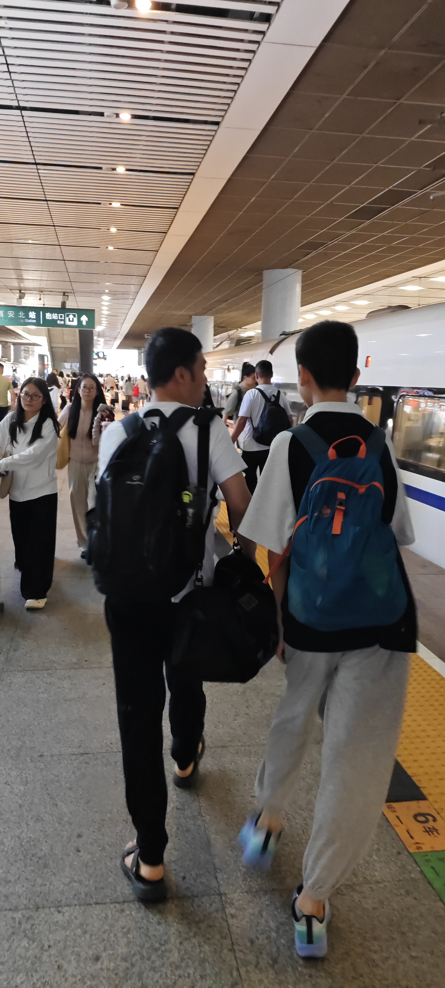 Lee运动健身包女干湿分离短途出差旅行包男大容量单肩手提行李包黑色 实拍图