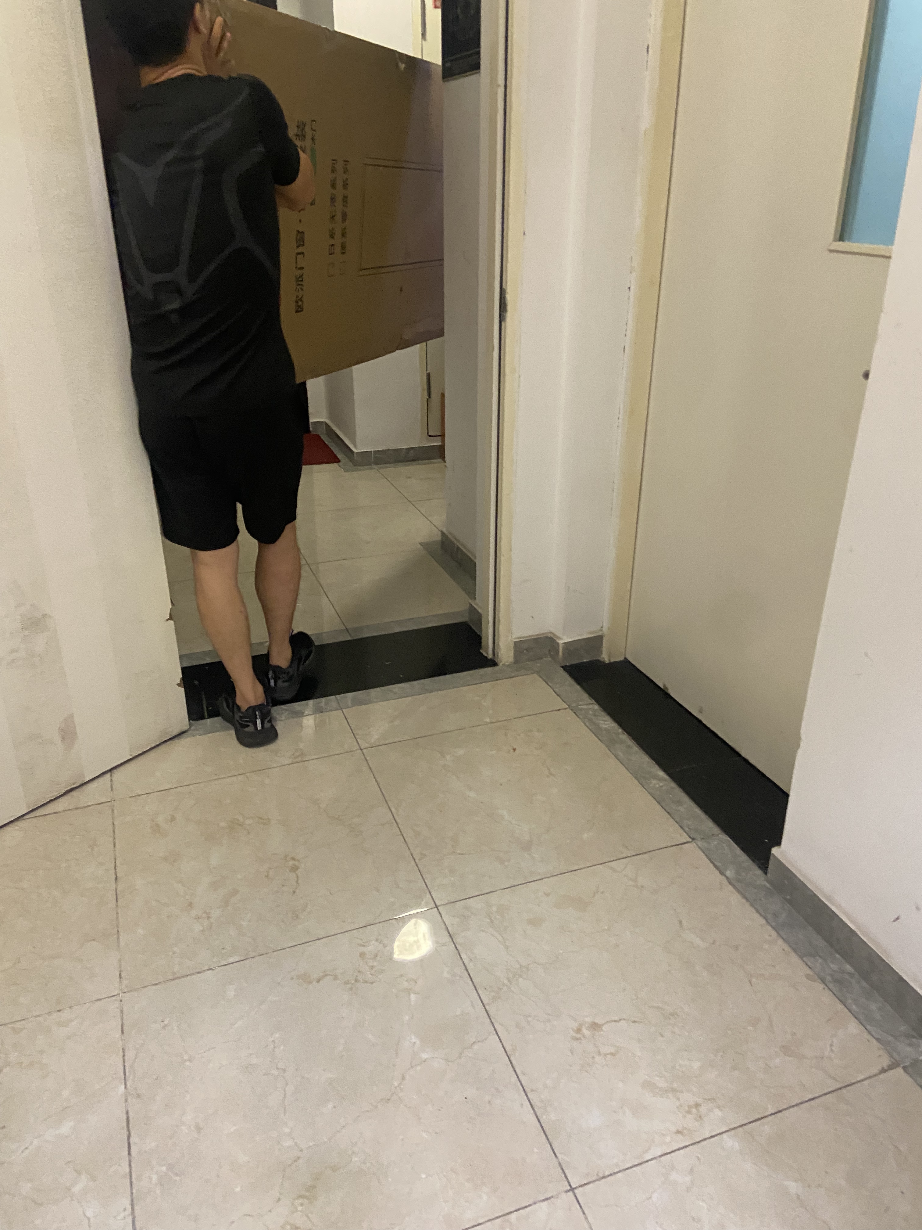 全友家居北欧实木腿餐桌椅全套折叠大圆角可伸缩家用桌子小户型吃饭桌 【胡桃木色】伸缩餐桌+餐椅*4 1.3米 实拍图