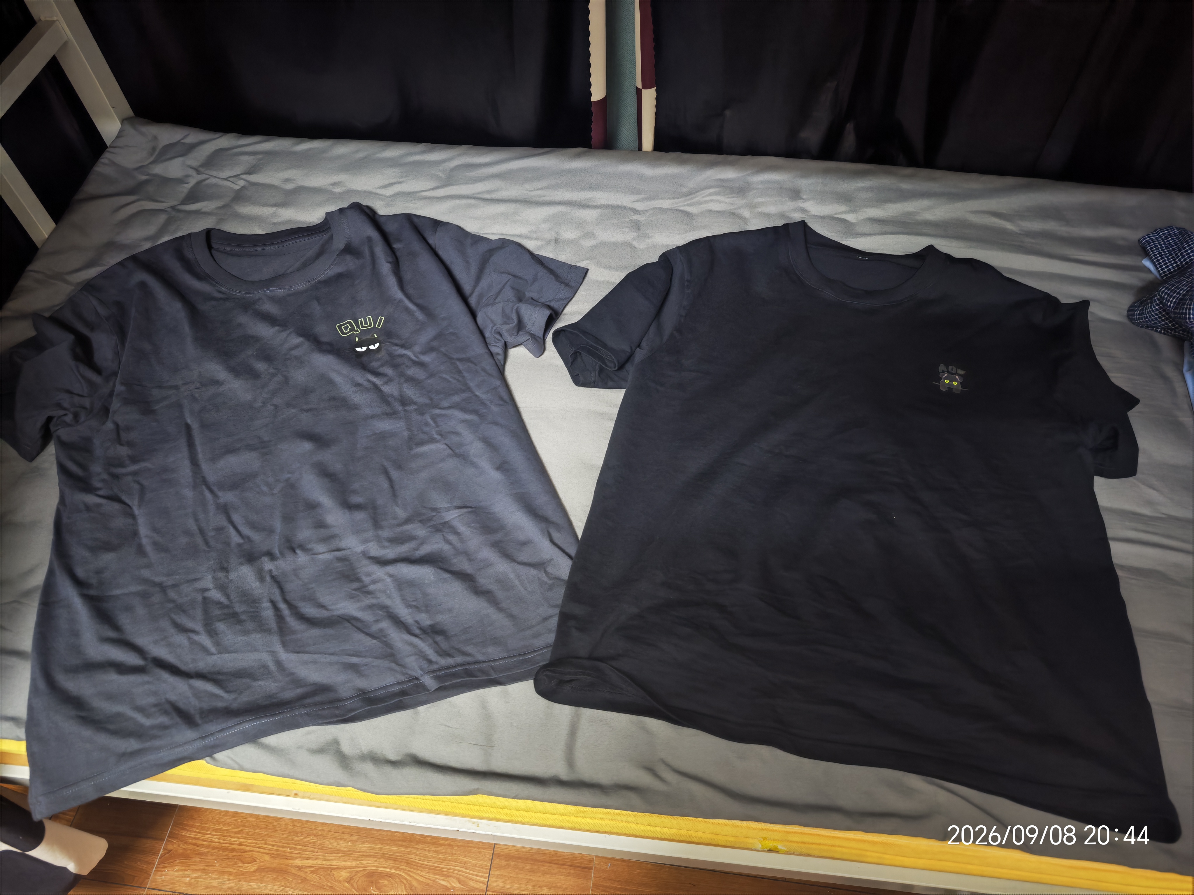名创优品（MINISO）短袖t恤男士夏季新款重磅纯棉上衣服休闲宽松半袖体恤 黑 2XL 实拍图