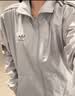 adidas通勤百搭三条纹休闲运动夹克早秋外套男女阿迪达斯三叶草   浅灰 (推荐选大一码)   2XL 实拍图