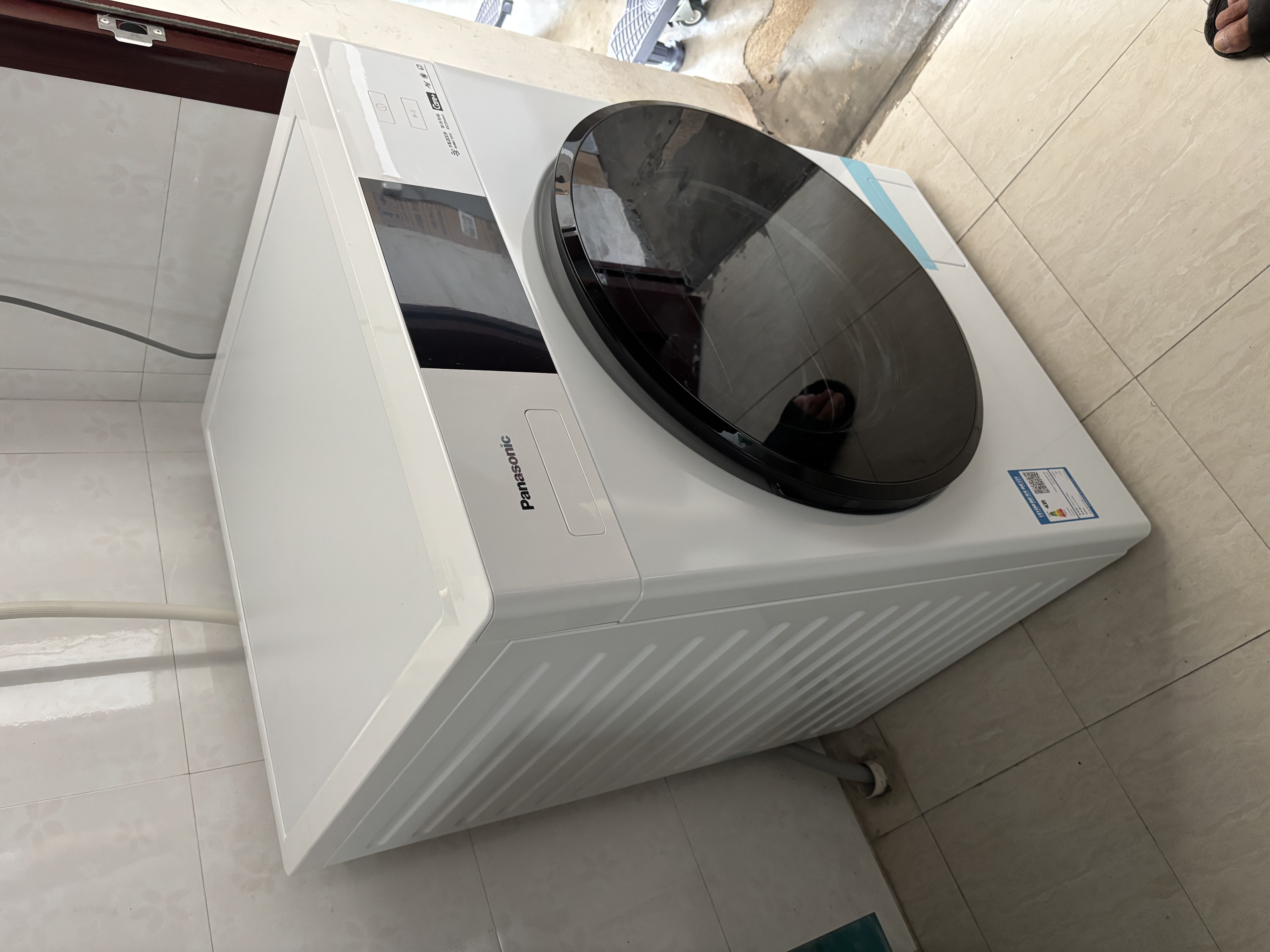 松下（Panasonic）白月光4.0Ultra Max 滚筒洗衣机 12KG大容量 光动银除菌 双智能投放  XQG120-8572N 实拍图