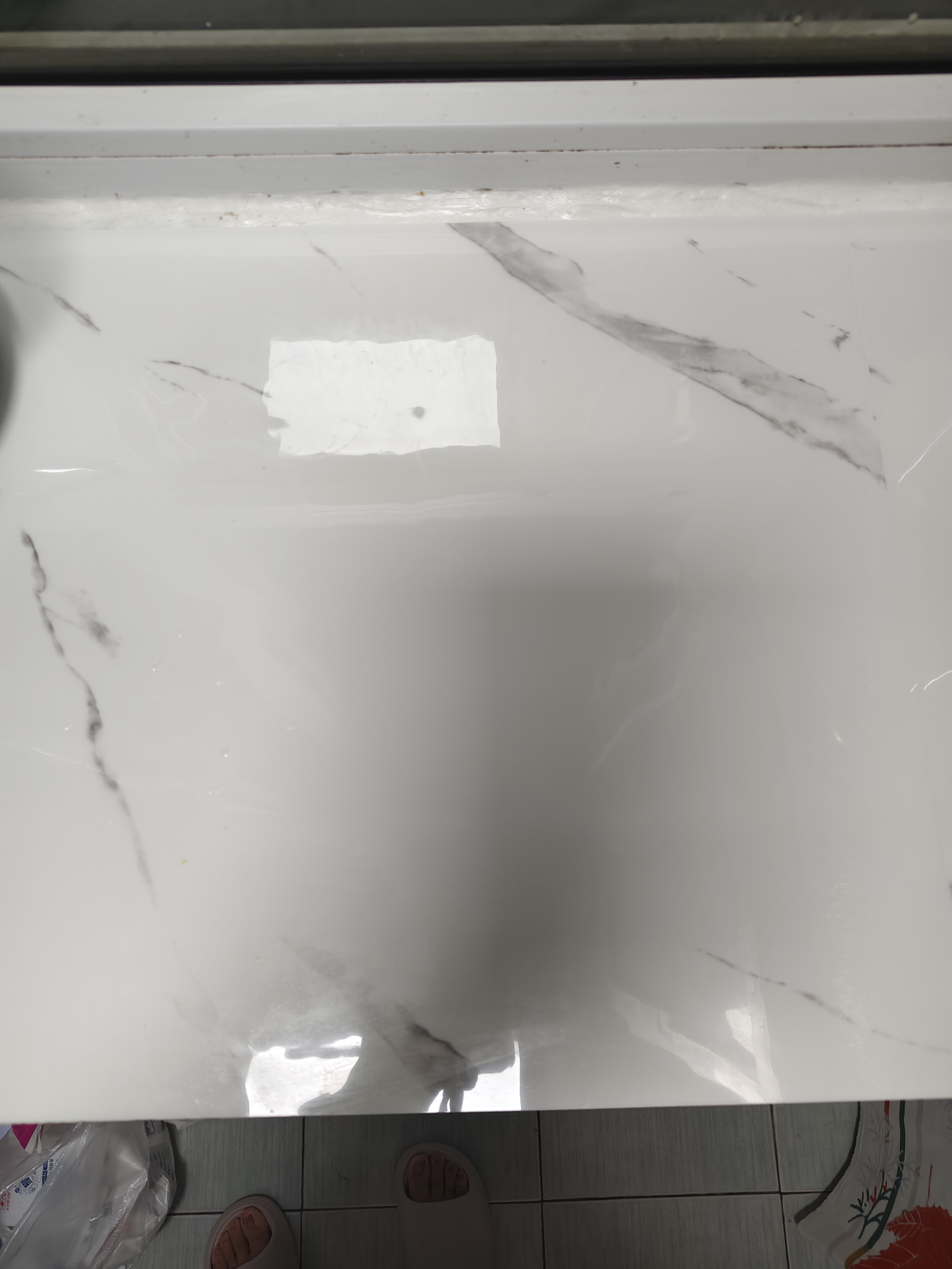 瓦时仿瓷砖墙贴墙纸自粘防水防潮铝塑墙板卫生间  雅士白40*80(5片装) 实拍图