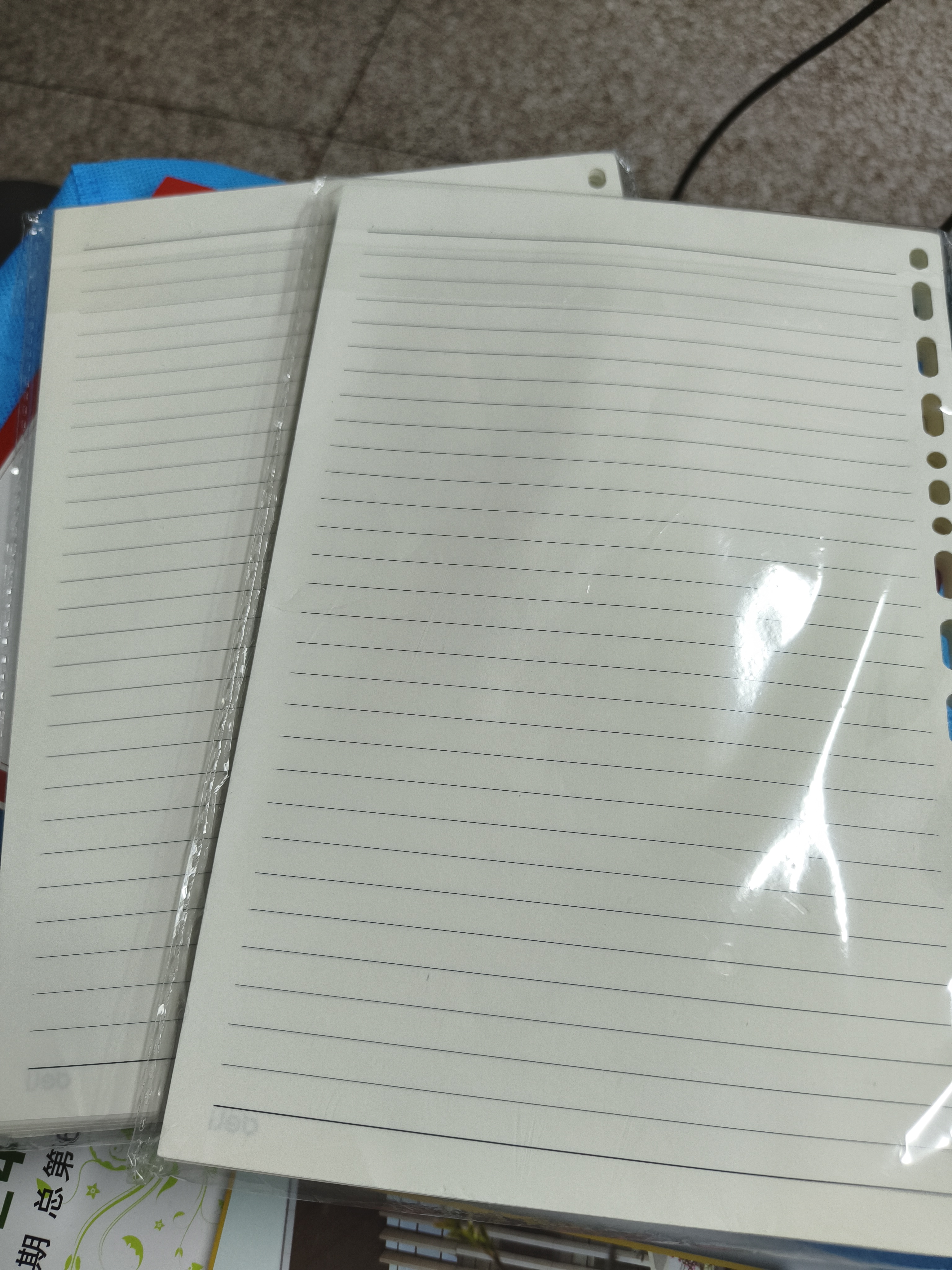 得力（deli）活页替芯16K90张笔记本替芯大本装9孔26孔记事本笔记内页 7937 实拍图