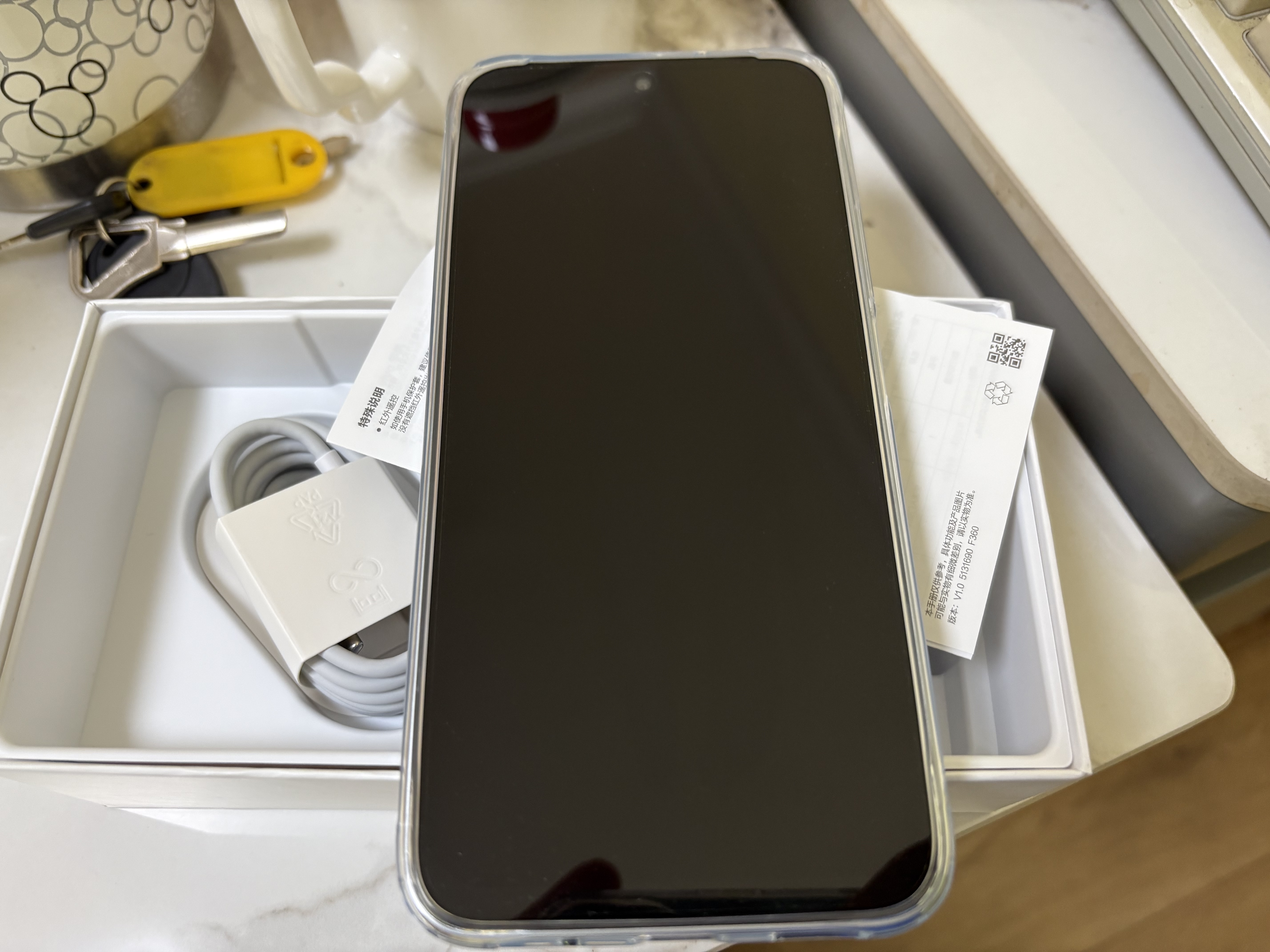 vivo Y6 8GB+128GB 星河银 7200mAh长续航 6年长寿大电池 满级防水防尘 全面抗摔 AI手机 实拍图