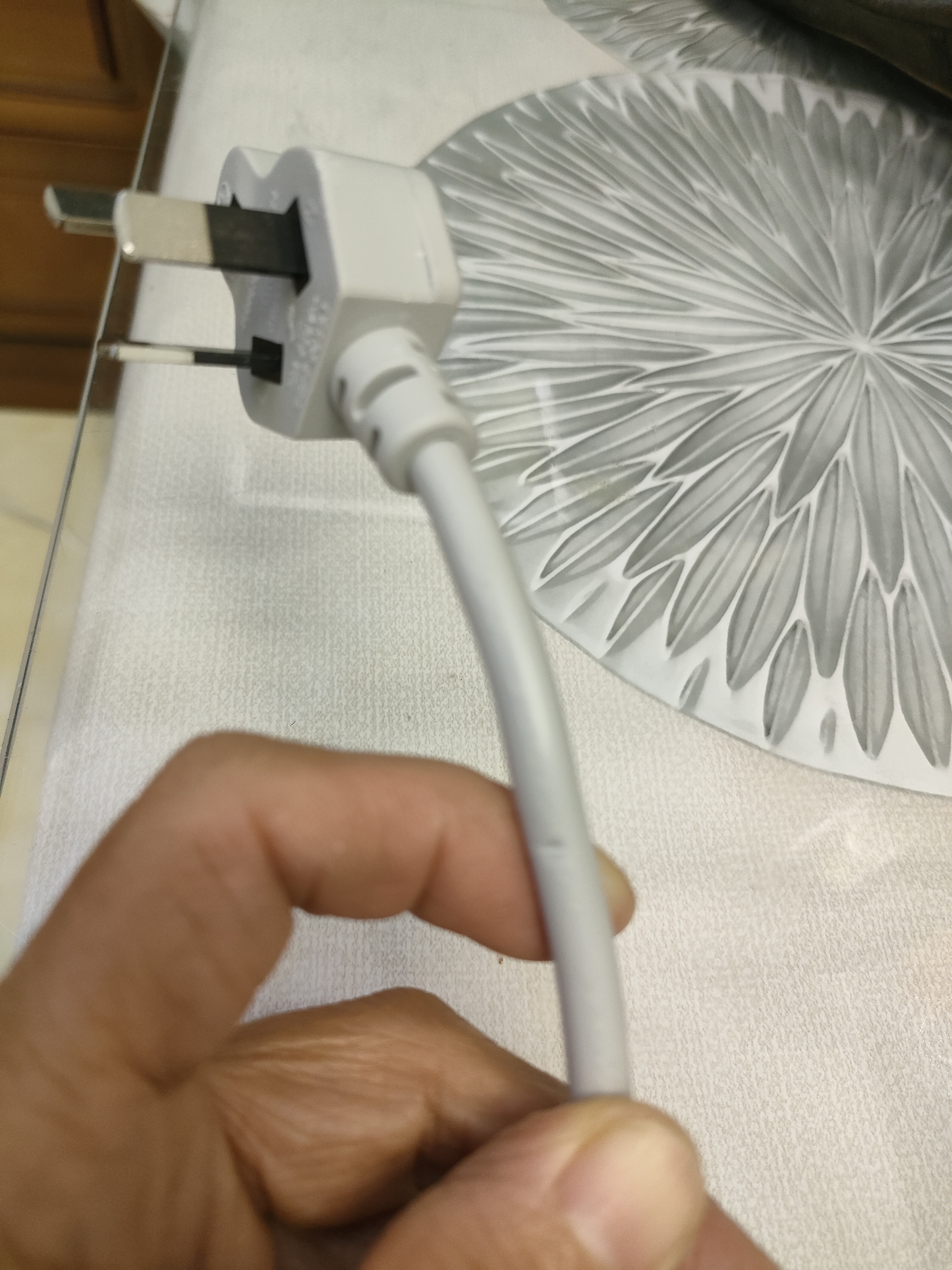 苏泊尔（SUPOR）热水壶 烧水壶自动断电 无缝一体 2.2L大容量 304不锈钢电水壶  速沸电水壶 SW-22J05A 实拍图