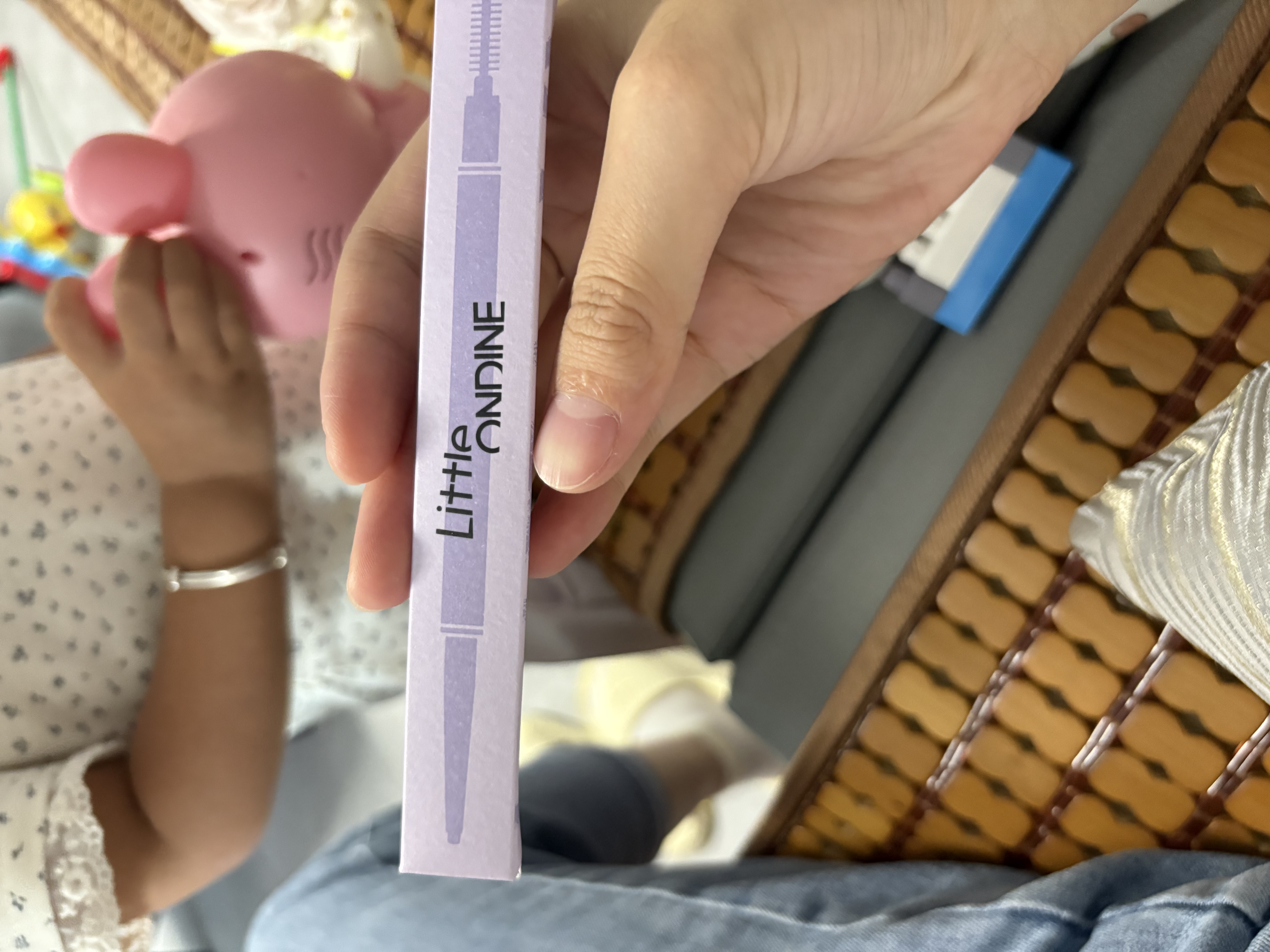 小奥汀（littleondine）双头极细眉笔02棕色 眼线野生眉笔防水防汗不晕染顺滑不结块 实拍图