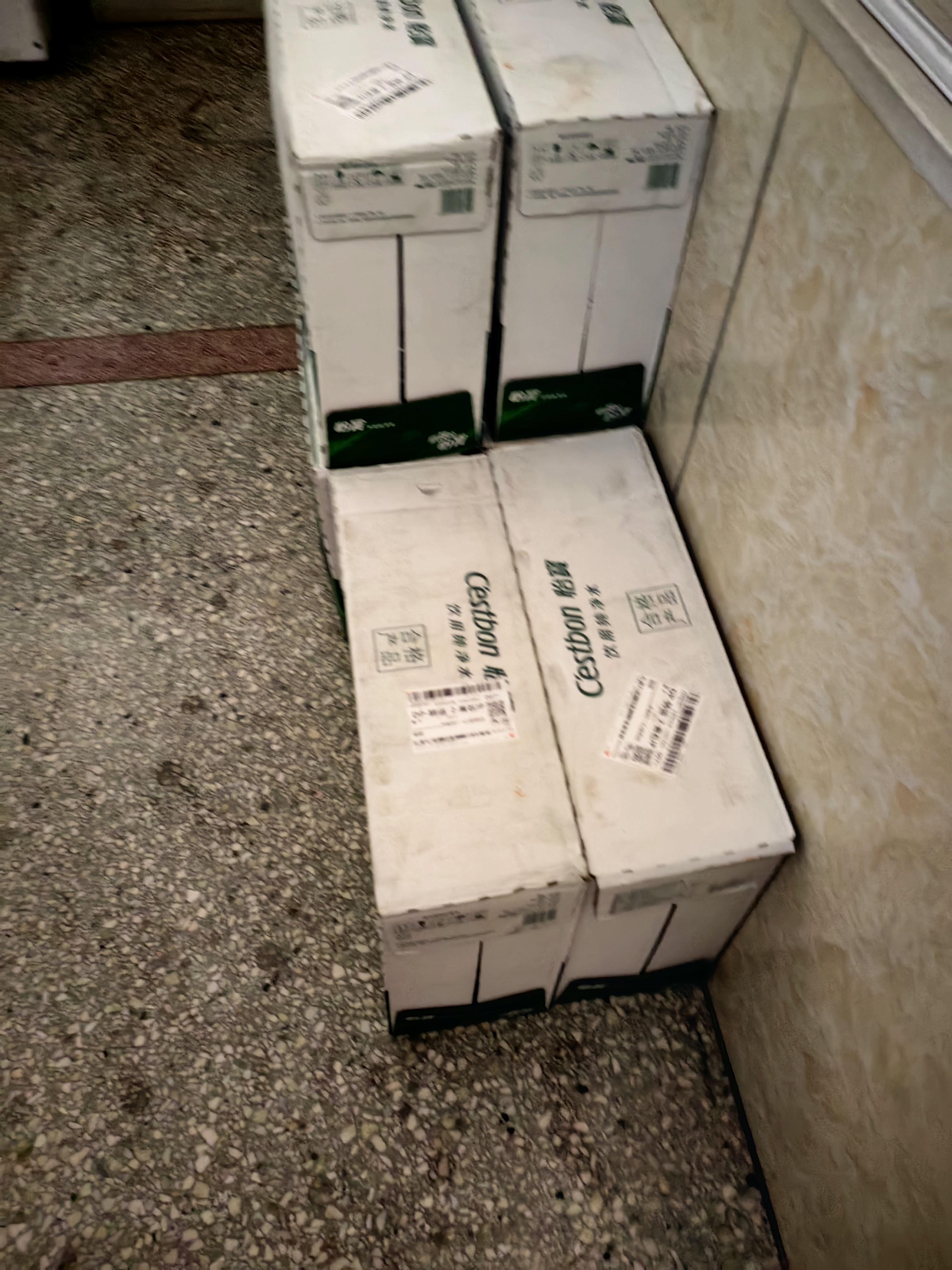 怡宝 饮用水 纯净水6L*3桶装水 整箱装 实拍图