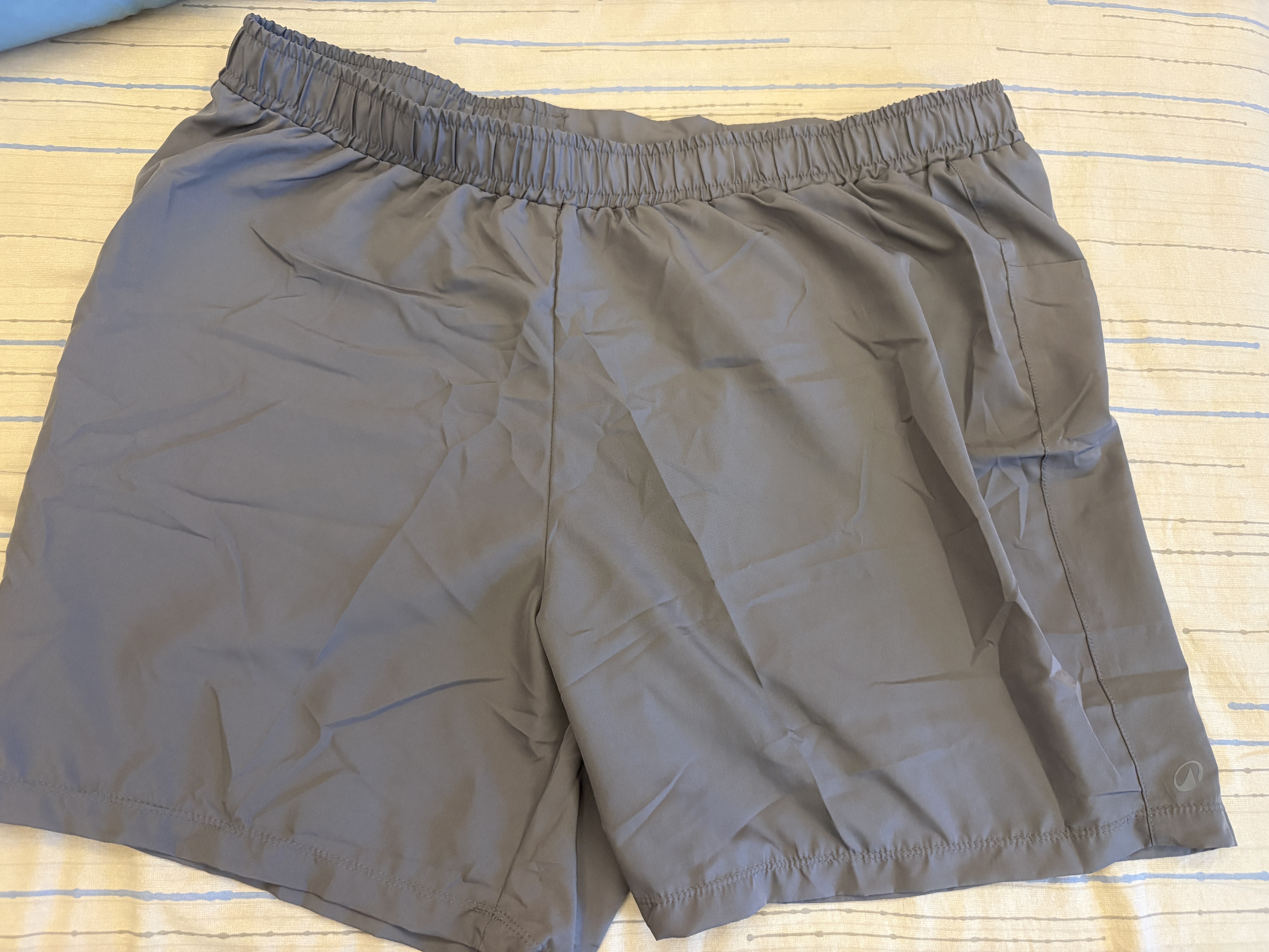 迪卡侬（DECATHLON）显瘦阔腿短裤速干凉感吸湿裤男运动透气宽松训练健身跑步FICM A款灰色后部拉链口袋 (新旧随机) 2XL 实拍图