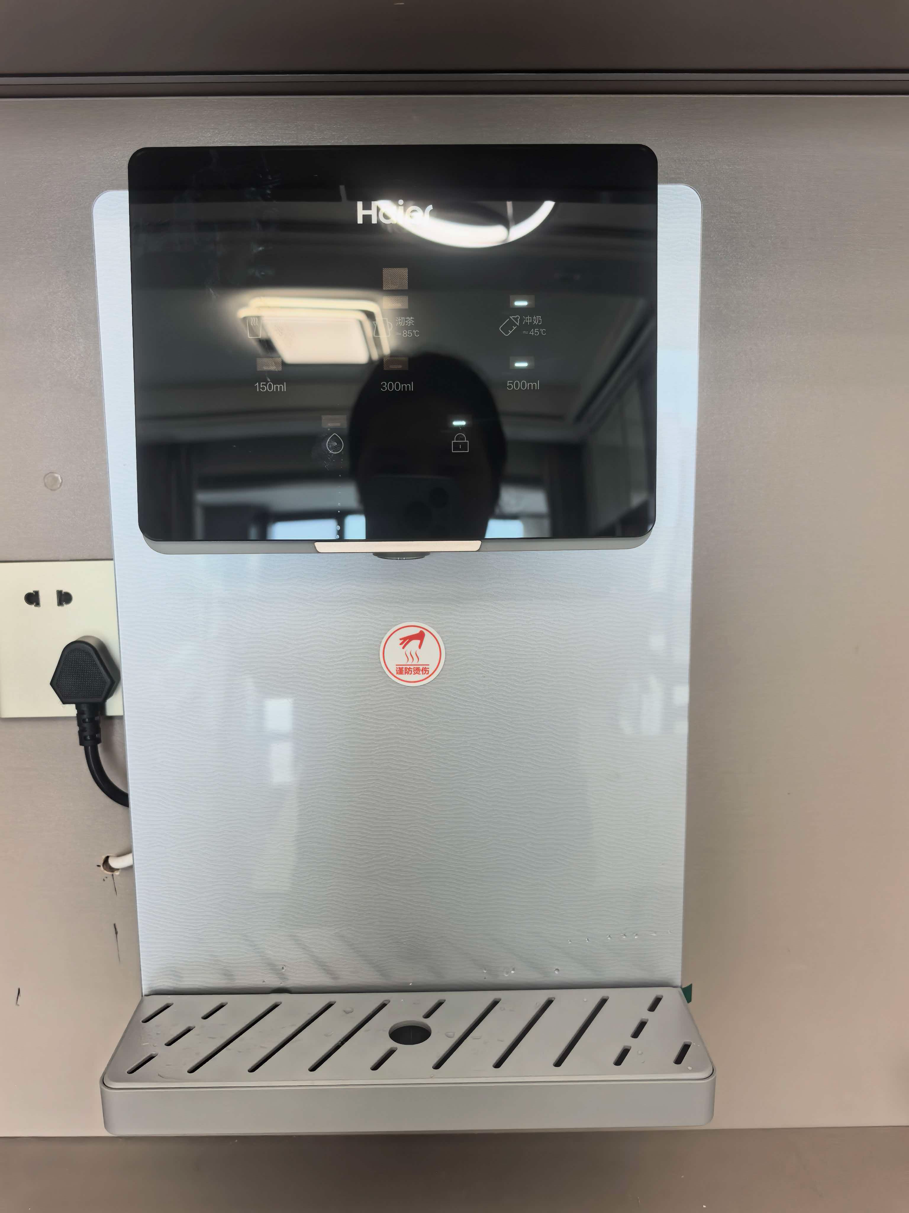 海尔（Haier）家用净水器管线机全通量匹配高温杀菌智能触控壁挂式直饮机速热饮水机 铂光系列管线机 实拍图