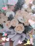 领香鲜花速递香槟玫瑰花束送女友老婆生日礼物全国同城配送 33朵香槟玫瑰花束—女神款 实拍图