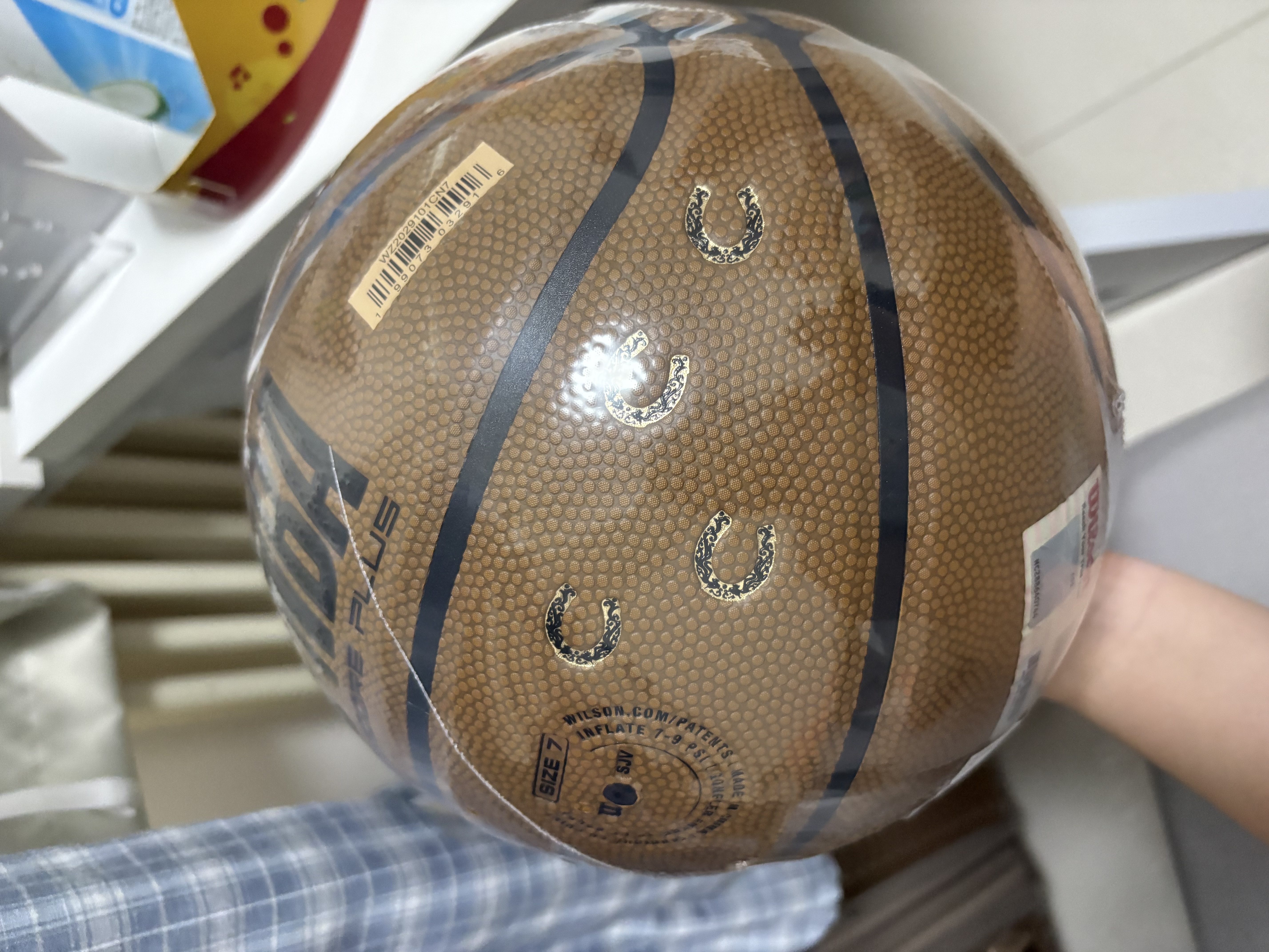 Wilson威尔胜马年新款NBA绝尘系列ENCORE PLUS防尘皮革室外成人7号篮球 实拍图