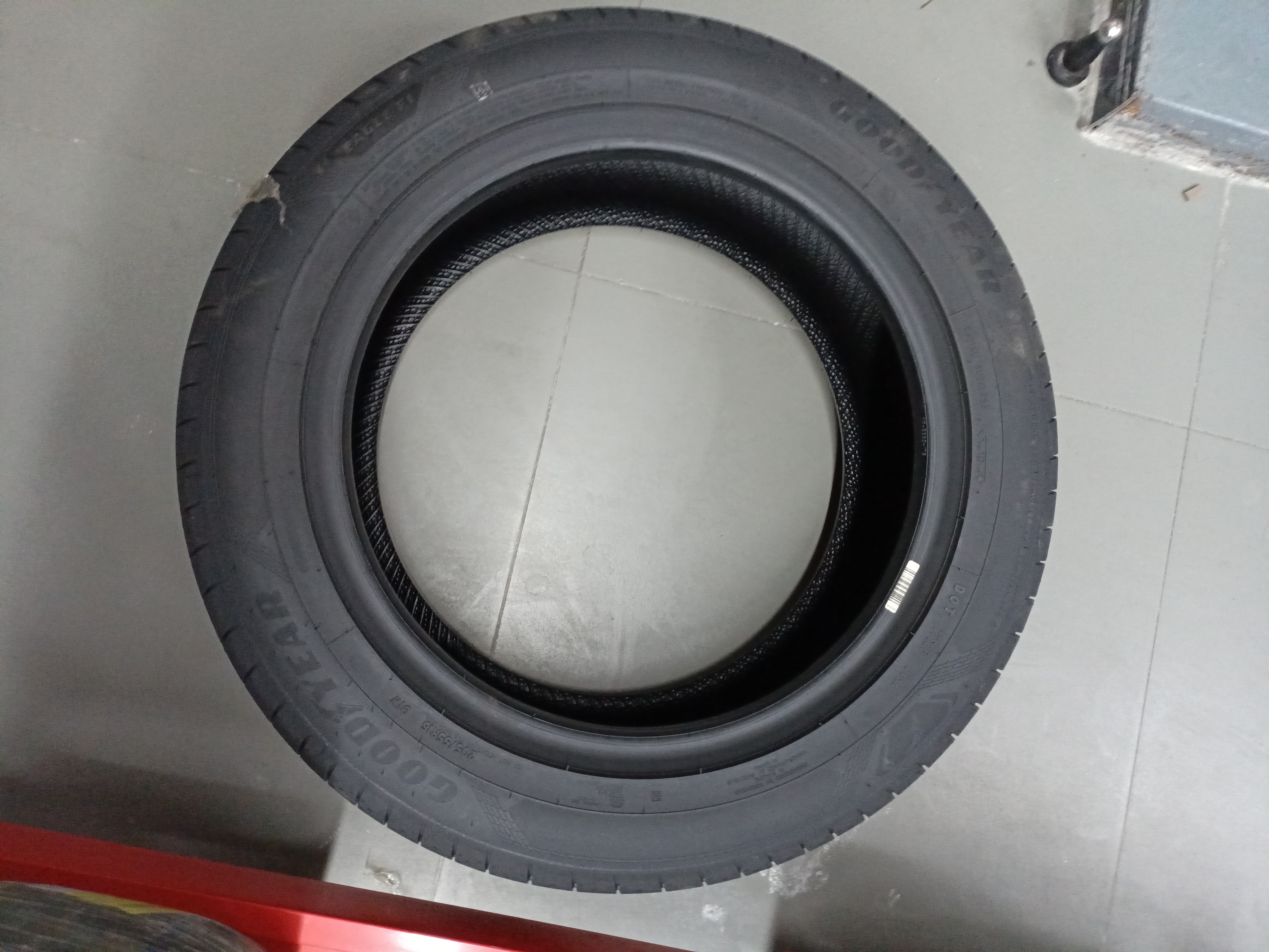 固特异（Goodyear）汽车轮胎 205/55R16 91W 鹰驰F1酷跑 适配 速腾/卡罗拉 御乘升级 实拍图