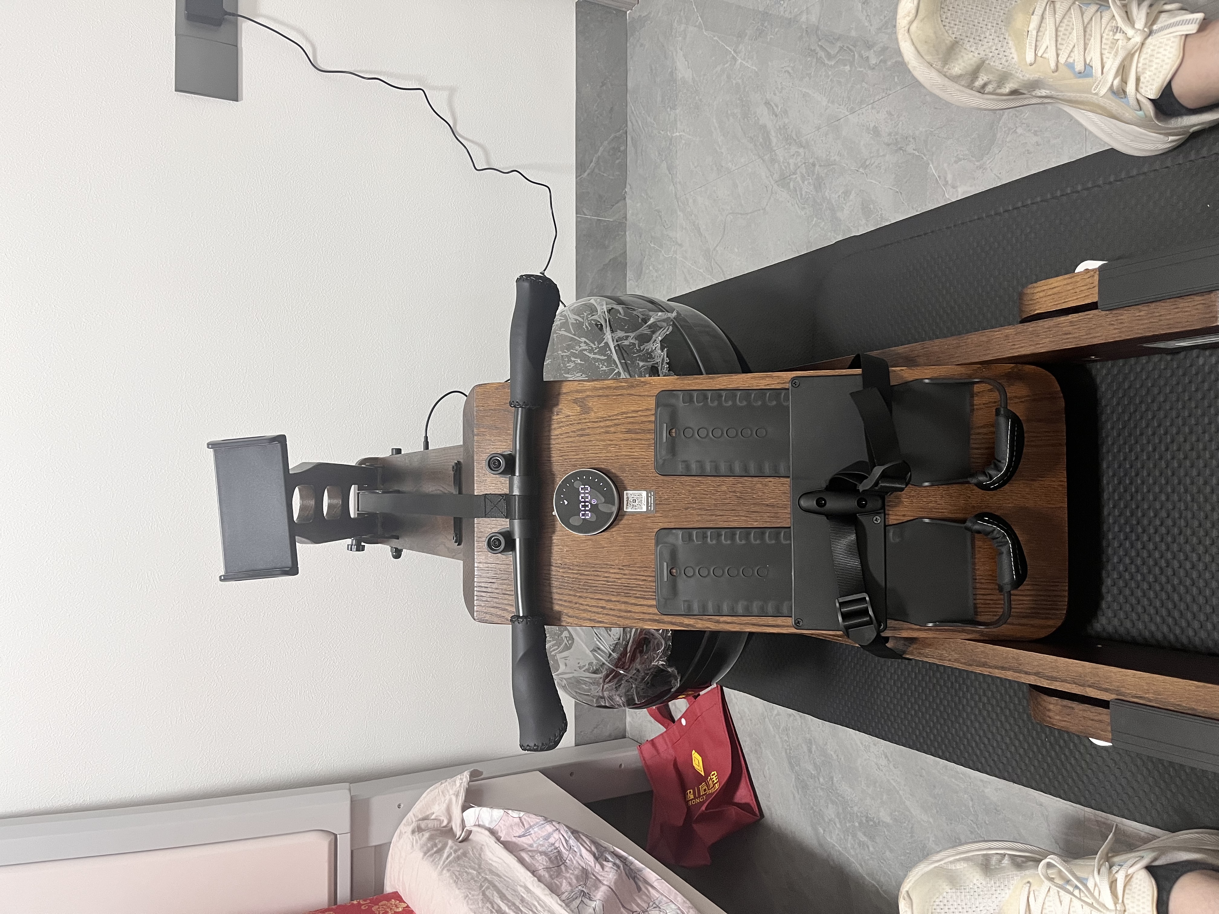 麦瑞克（MERACH）划船机家用水阻磁控室内运动健身器材智能调节可折叠MR-950R7ZH/1 实拍图