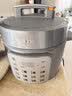 美的（Midea）有钛青瓷0涂层营养蒸电压力锅5L 智能预约多功能一体高压电饭锅MY-E5811G家用4-6人开盖火锅电饭煲 实拍图