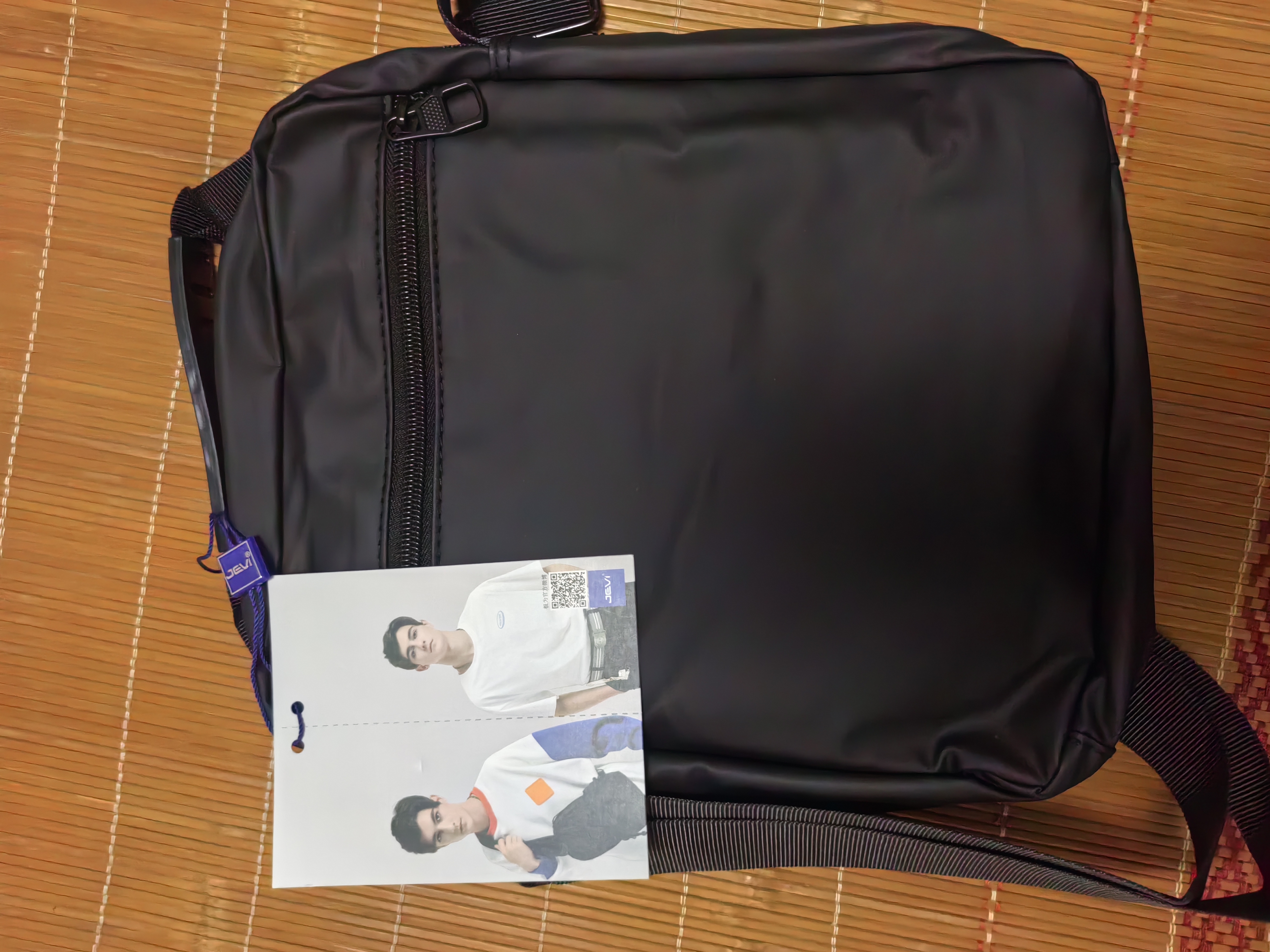 极为（JEVI）潮牌休闲日系单肩包男小背包潮流斜挎包男士商务公文包七夕节礼物 实拍图