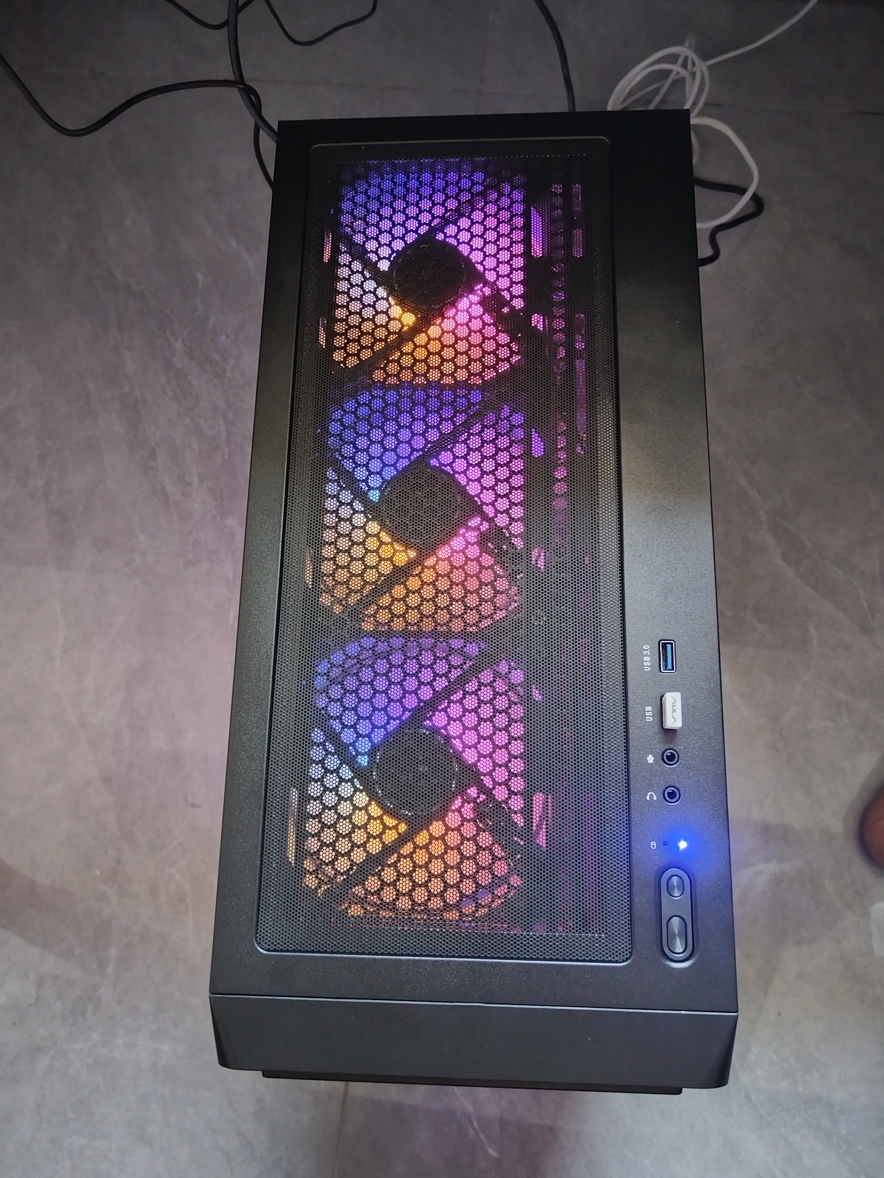 AMD 锐龙5 5600/5700X学生宿舍组装电脑RTX5060Ti/RX7650GRE主机AI台式整机游戏电竞DIY组装机套件 配置三 R5 5600/RX6500XT 单主机 实拍图