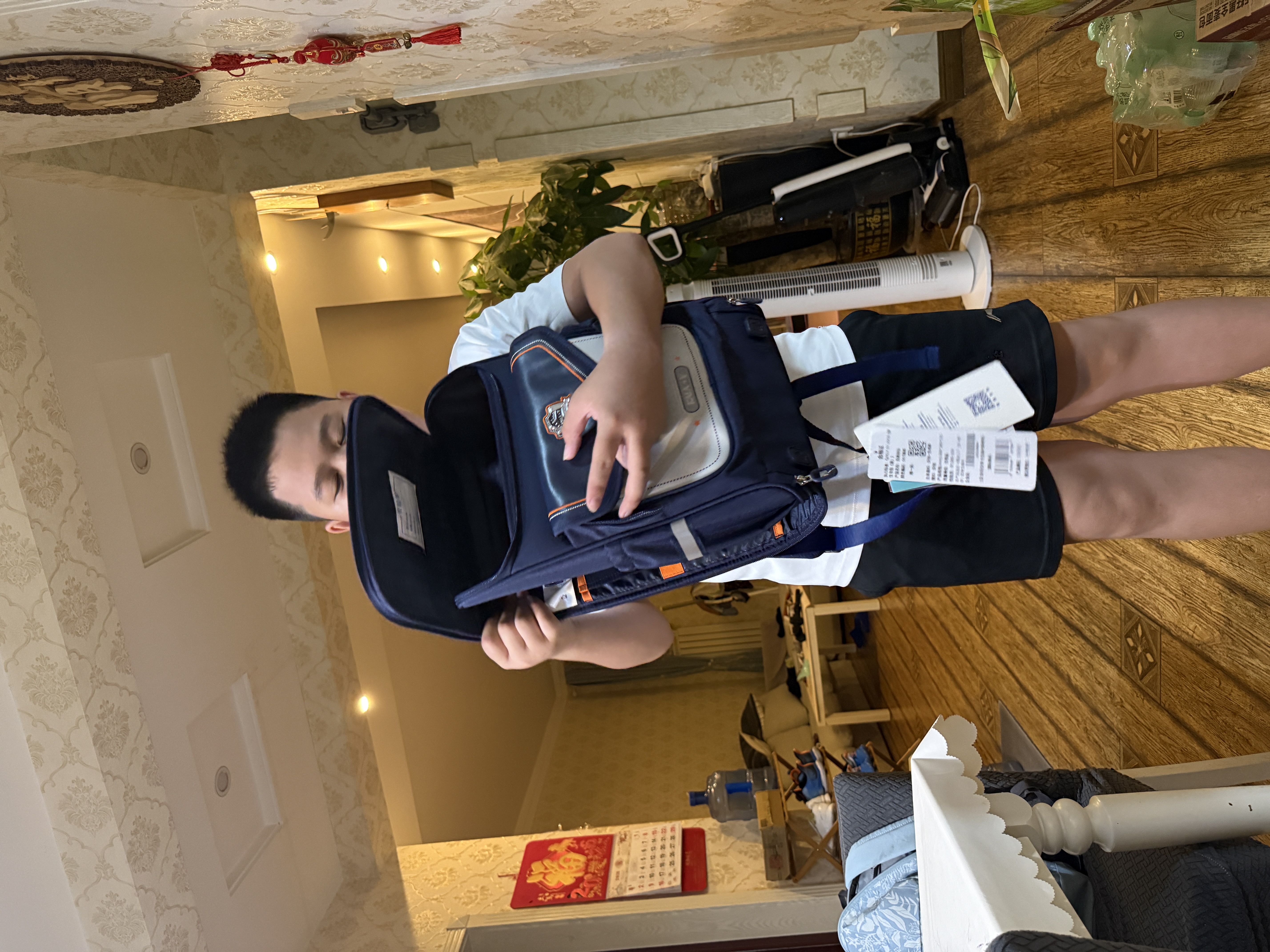 卡拉羊书包小学生1-3-6年级儿童防下坠减负护脊大容量超轻背包 实拍图