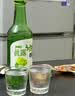 真露（JINRO）韩国烧酒 混合装 360ml*5瓶+酒杯*2 礼盒装 低度微醺 实拍图