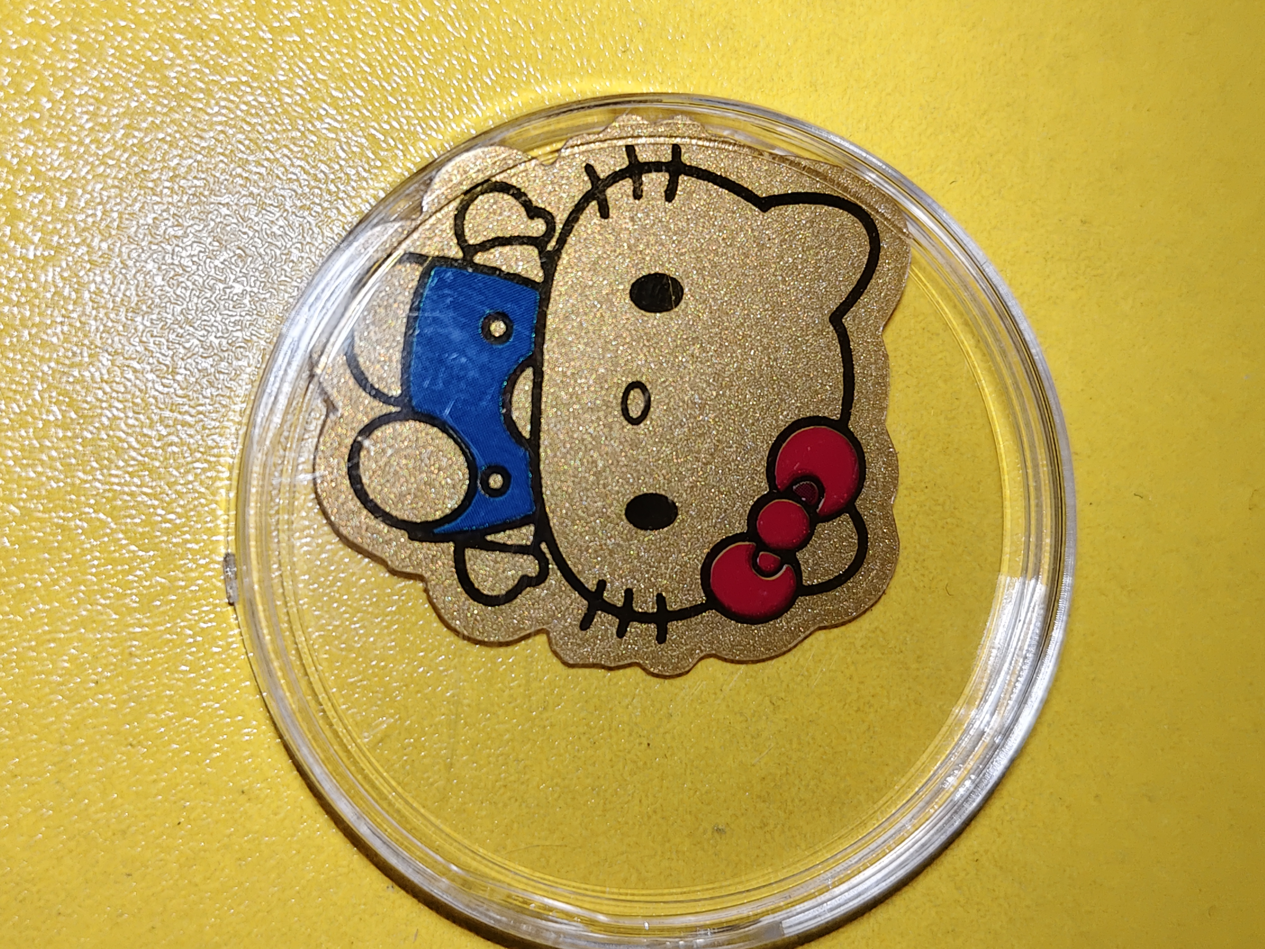 含金kt猫手机贴黄金2mg凯蒂猫hellokitty猫彩色手机饰品礼物 【彩色】蓝衣服站立kt猫 实拍图