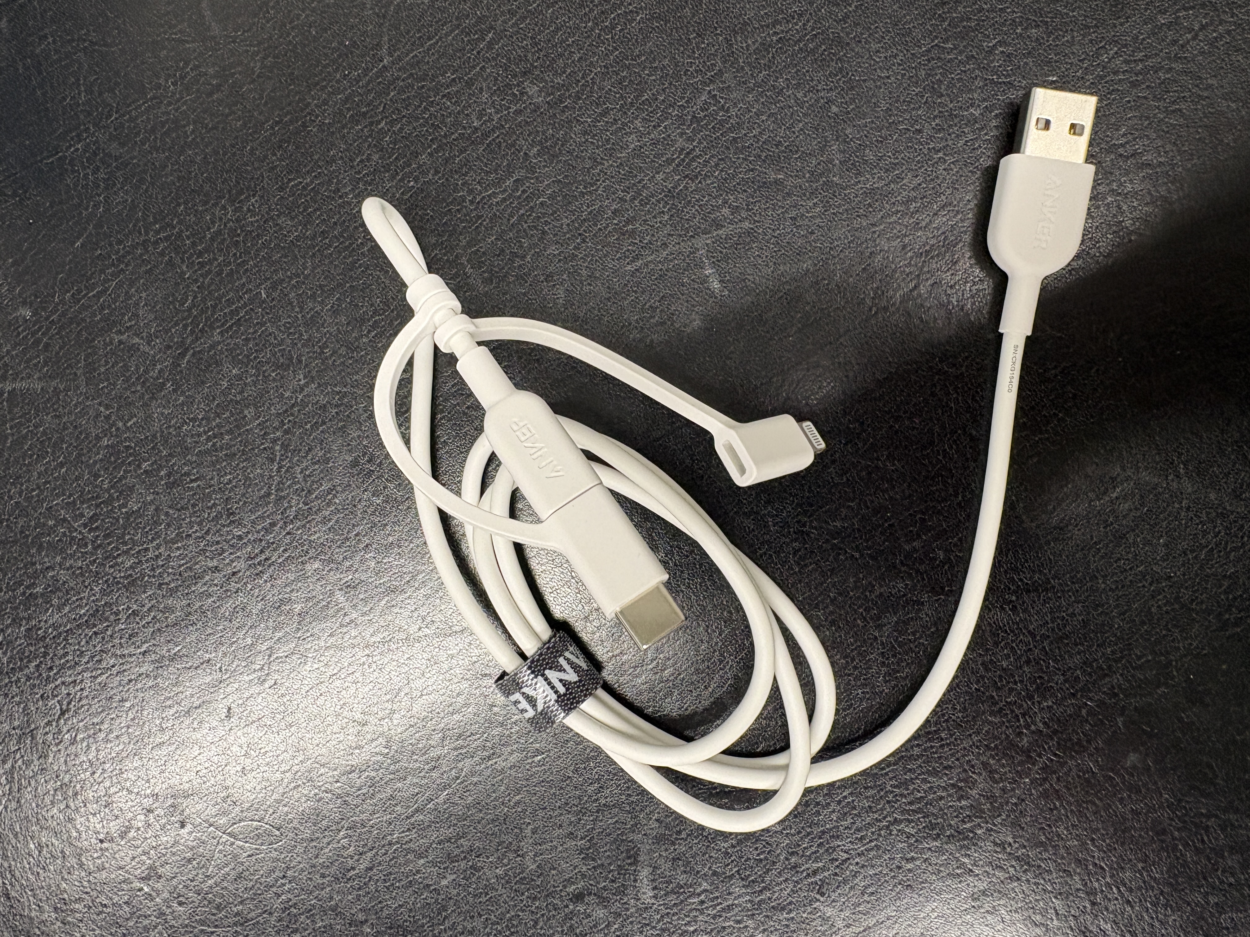 ANKER安克MFi认证三合一苹果Type-C安卓手机充电线一拖三iPhone16/15/14小米华为车载快充数据线 实拍图