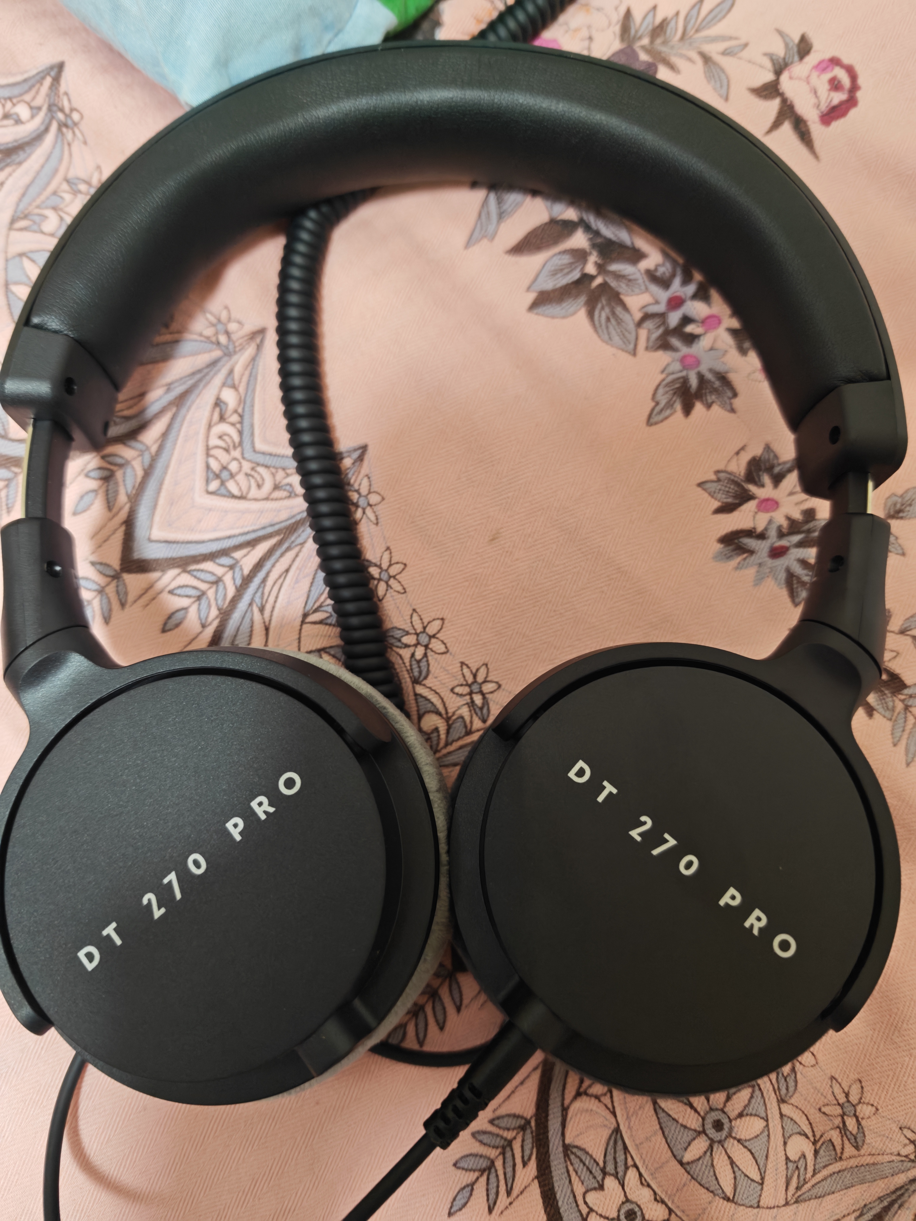 拜雅（beyerdynamic）DT 270 PRO 头戴式专业监听 便携 包耳式录音室封闭式专用耳机 45欧 【送礼推荐】 实拍图
