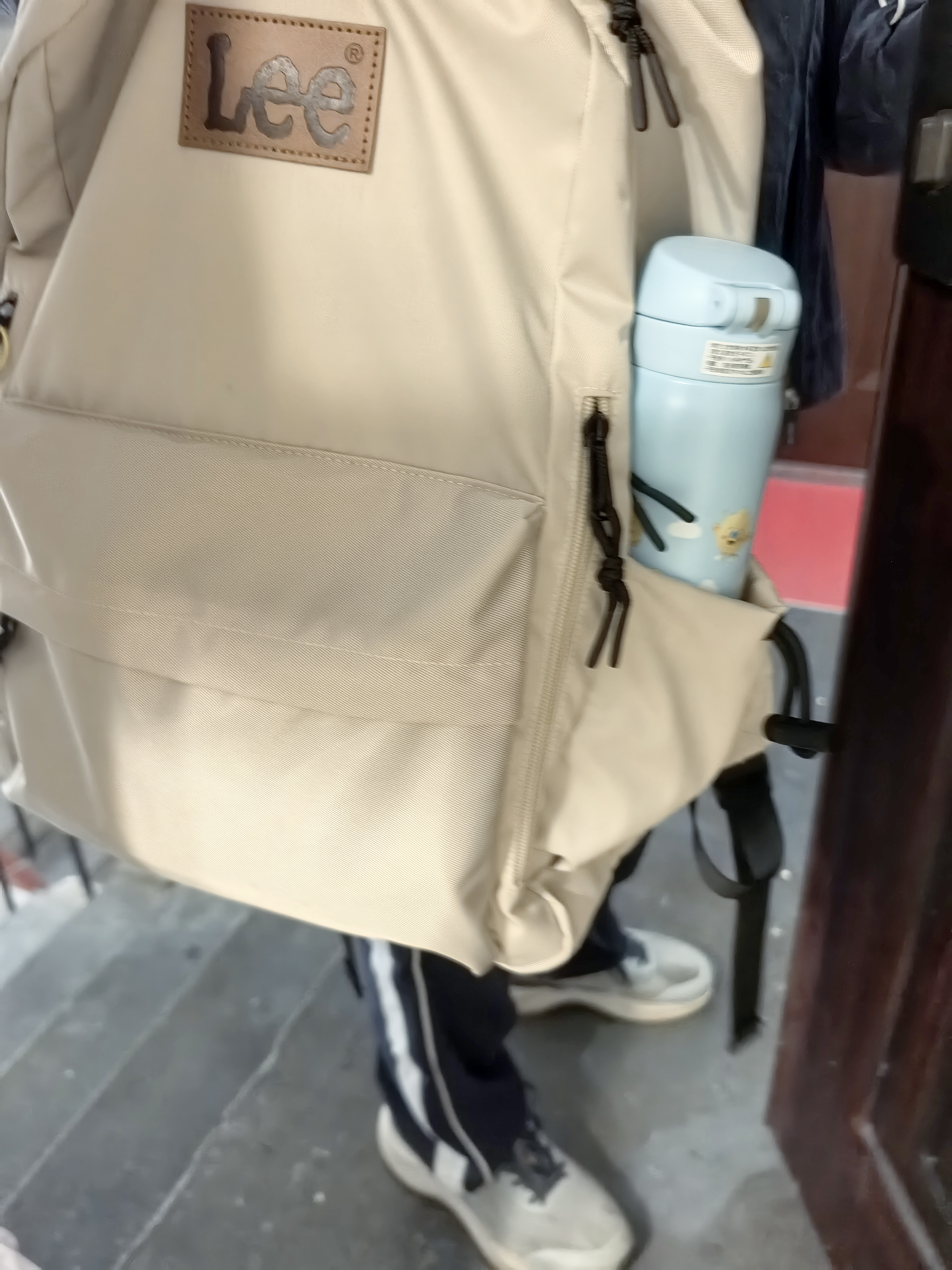 Lee双肩包男潮牌大容量电脑包初高中旅游背包大学生书包女 卡其色 实拍图