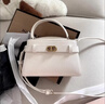 CHARLES&KEITH鳄鱼纹凯莉包手提斜挎婚包包女包生日礼物送女友CK2-50270880-1 Ivory象牙色 S 实拍图
