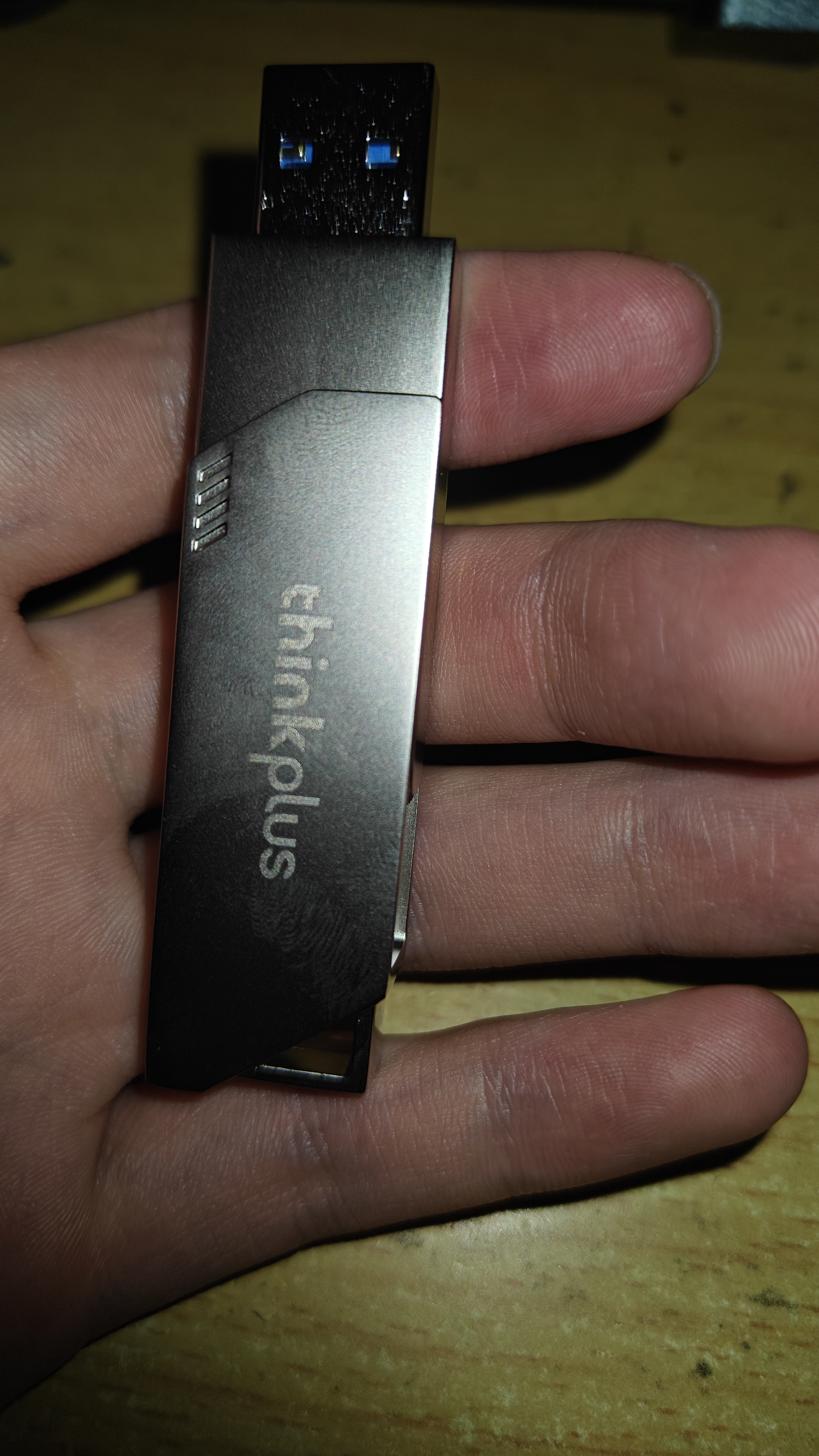 thinkplus联想 64GB USB3.2 电脑U盘 办公学习商务投标u盘多功能大容量优盘车载U盘TPU301plus 实拍图