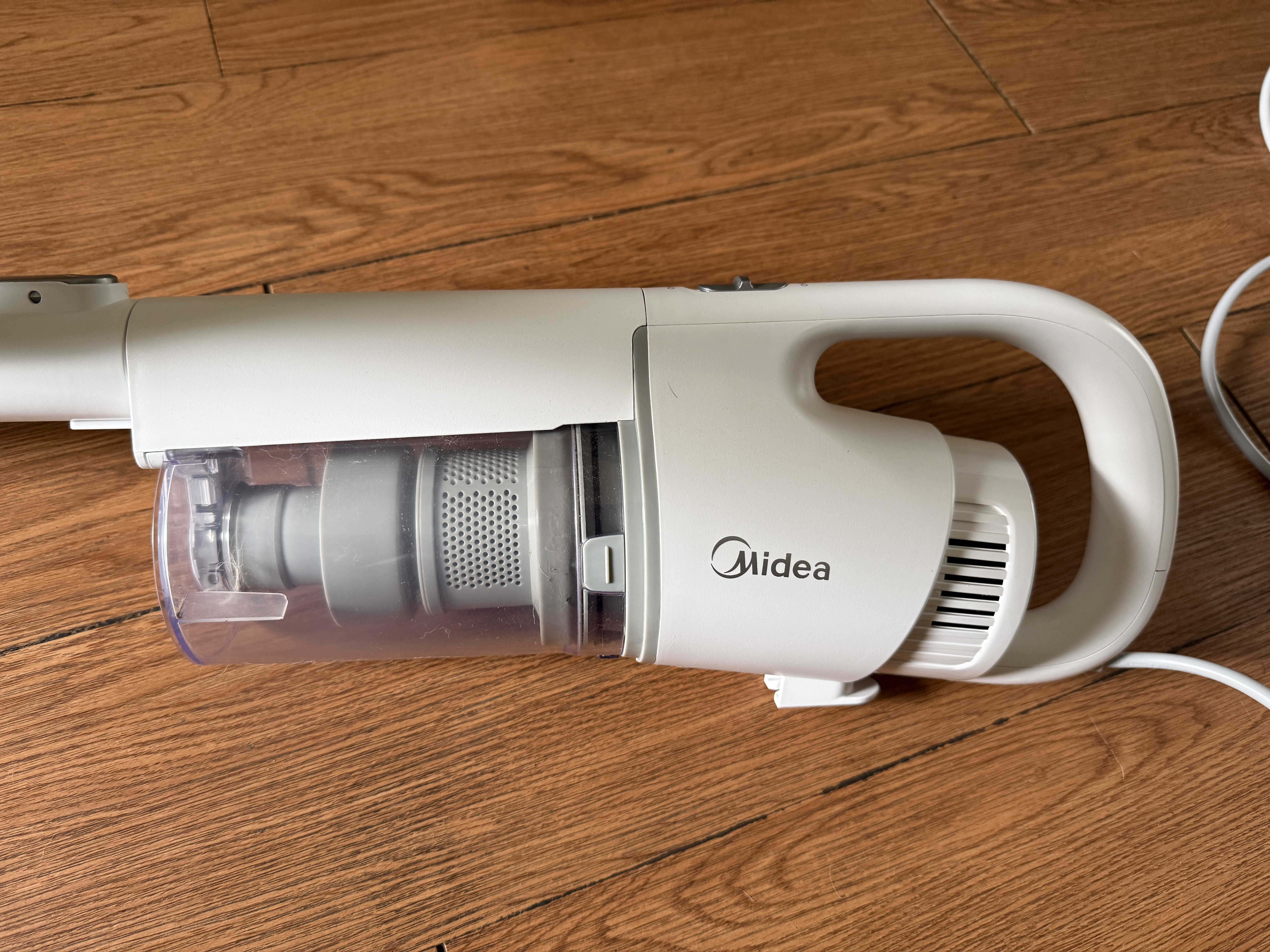 美的（Midea）吸尘器家用U2有线手持推杆地毯两用大吸力除尘吸灰大功率可视化尘杯吸尘器神器宠物【热卖榜】 实拍图